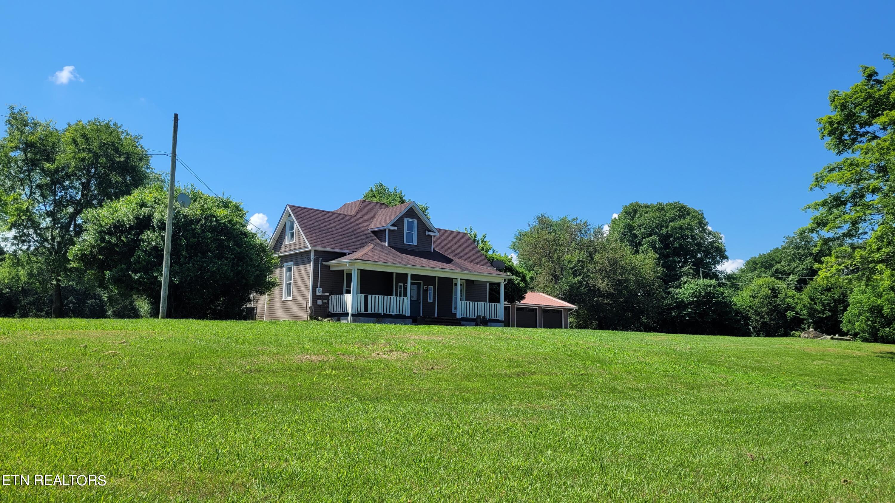 24680 Martel Road Lenoir City TN 37772