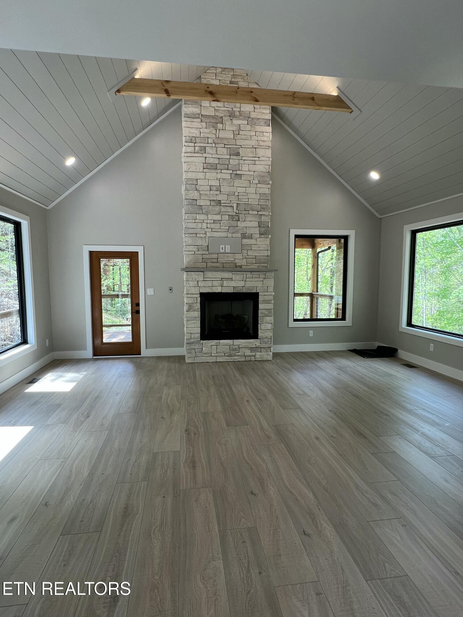 4016 Dollys Drive Sevierville TN 37876