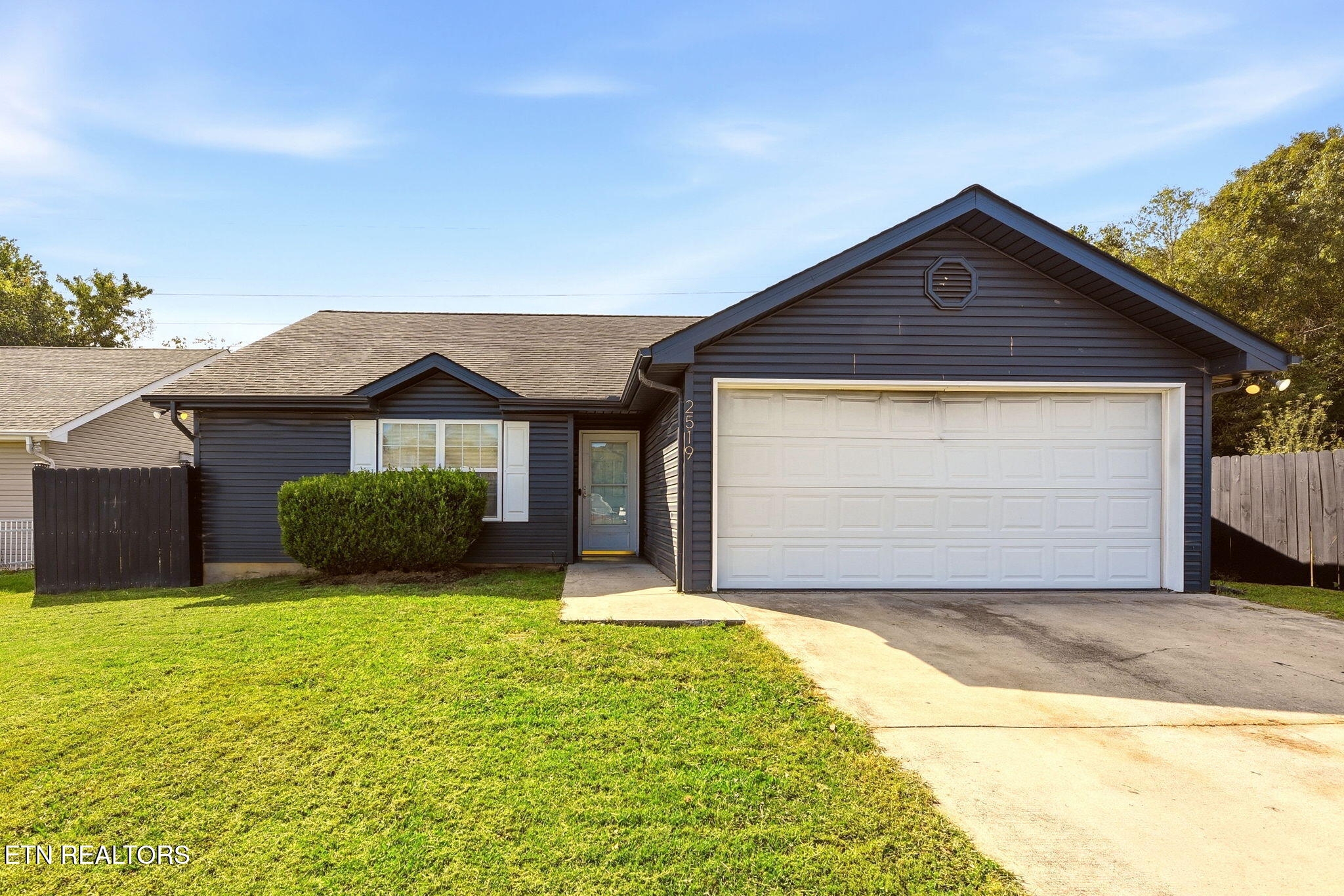 2519 Myloshane Lane Knoxville TN 37931
