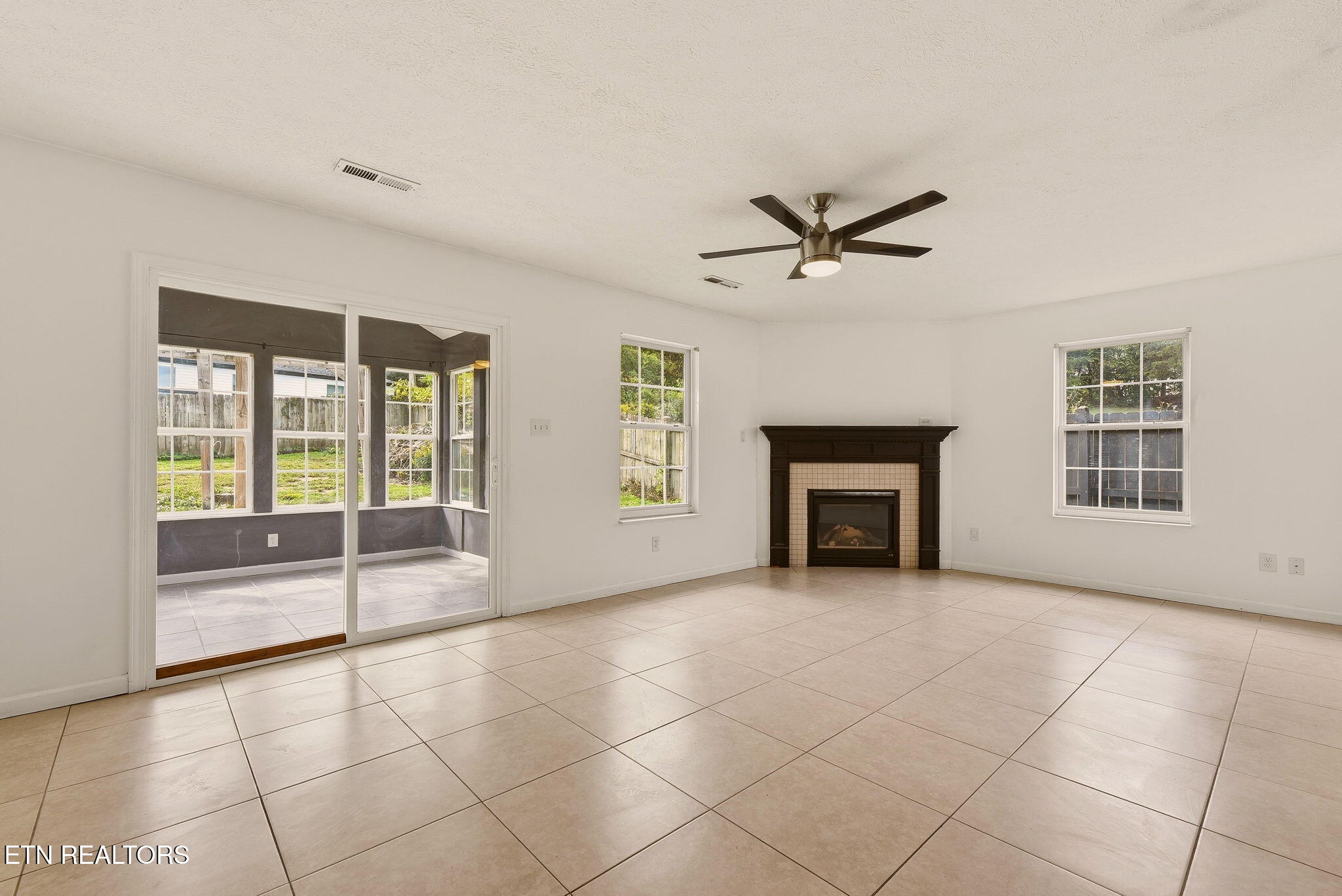 2519 Myloshane Lane Knoxville TN 37931