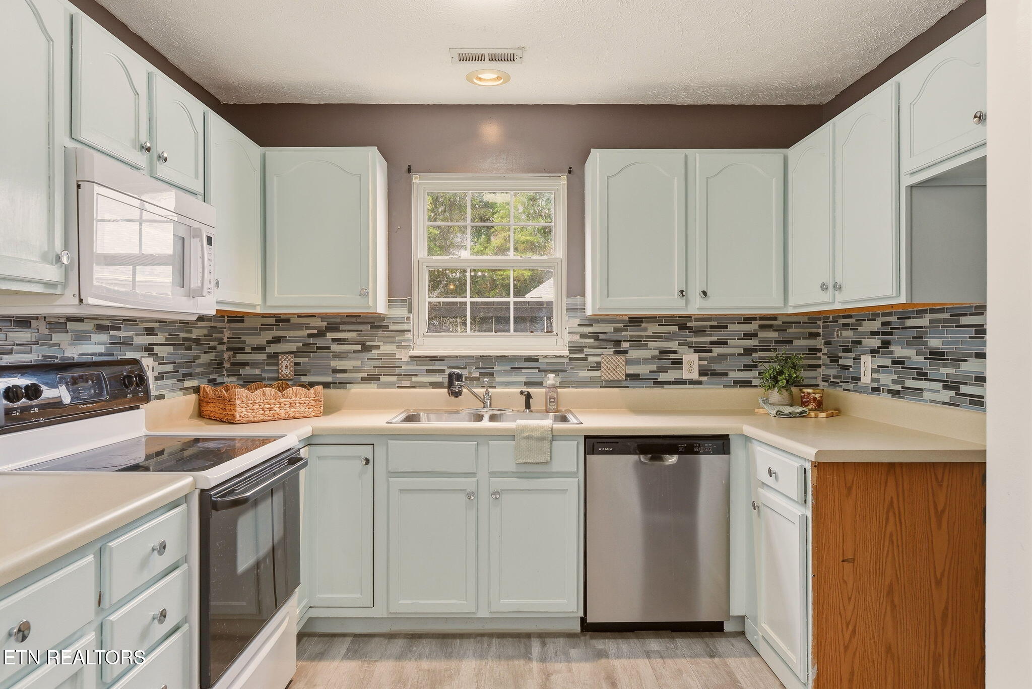 2519 Myloshane Lane Knoxville TN 37931