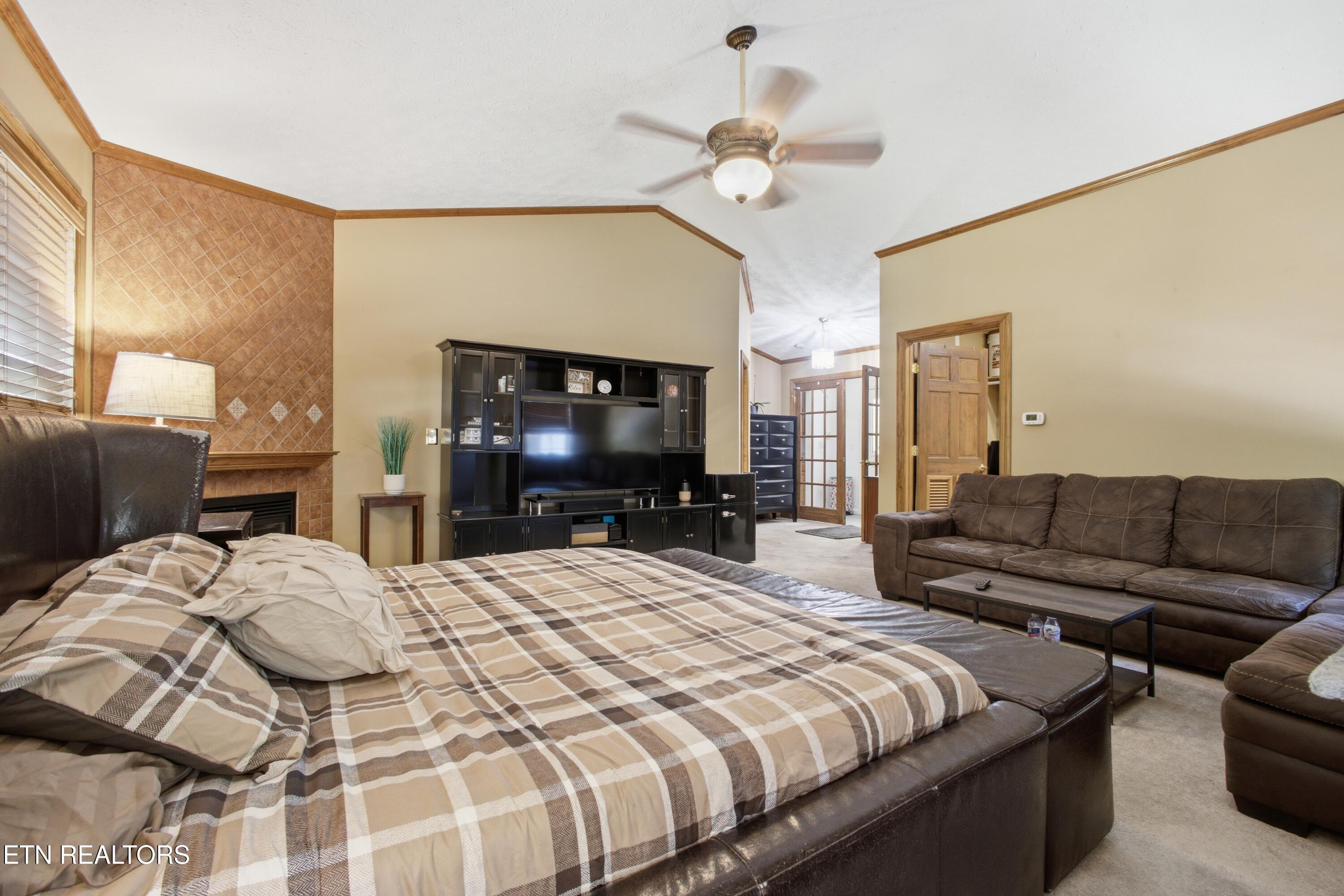 10647 Hwy 127 N Crossville TN 38571