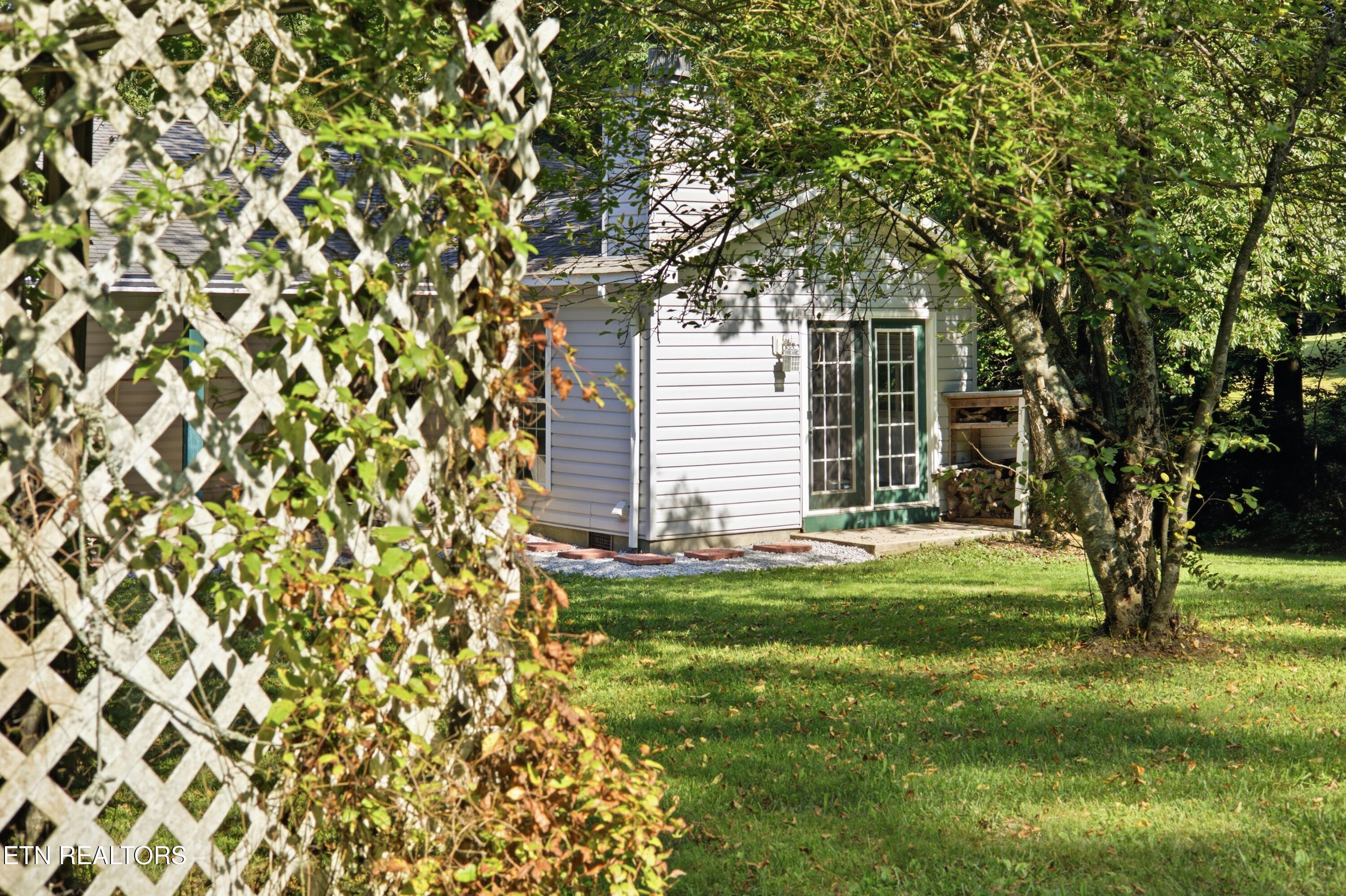 10647 Hwy 127 N Crossville TN 38571