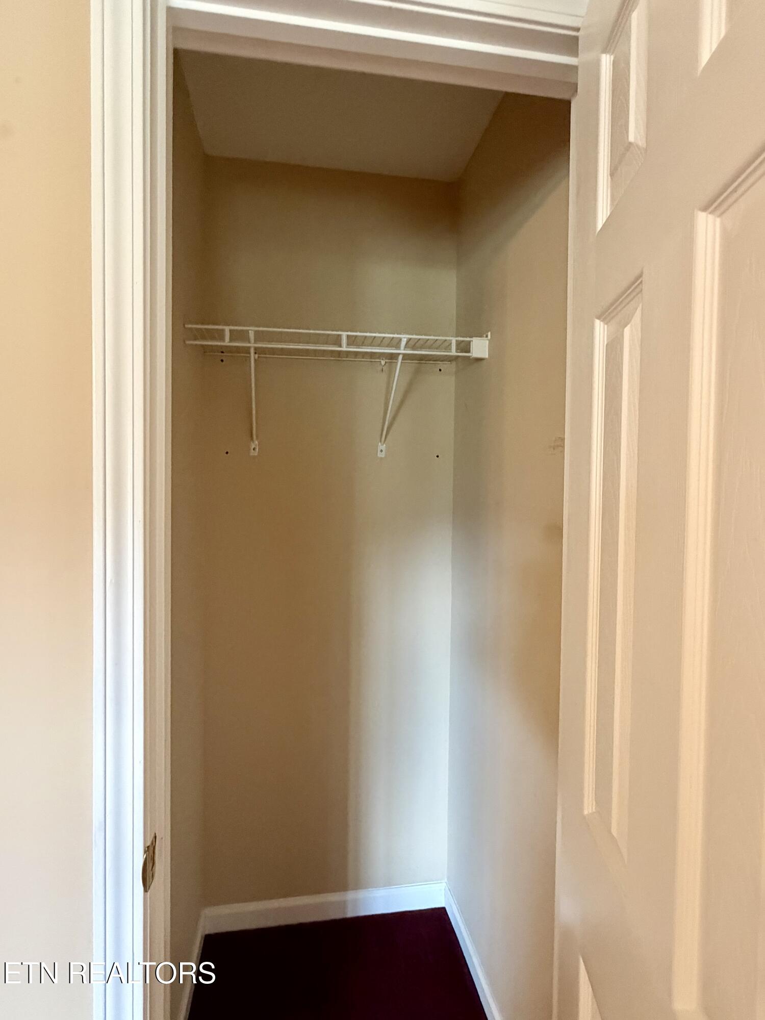 187 Crowley Circle Jacksboro TN 37757