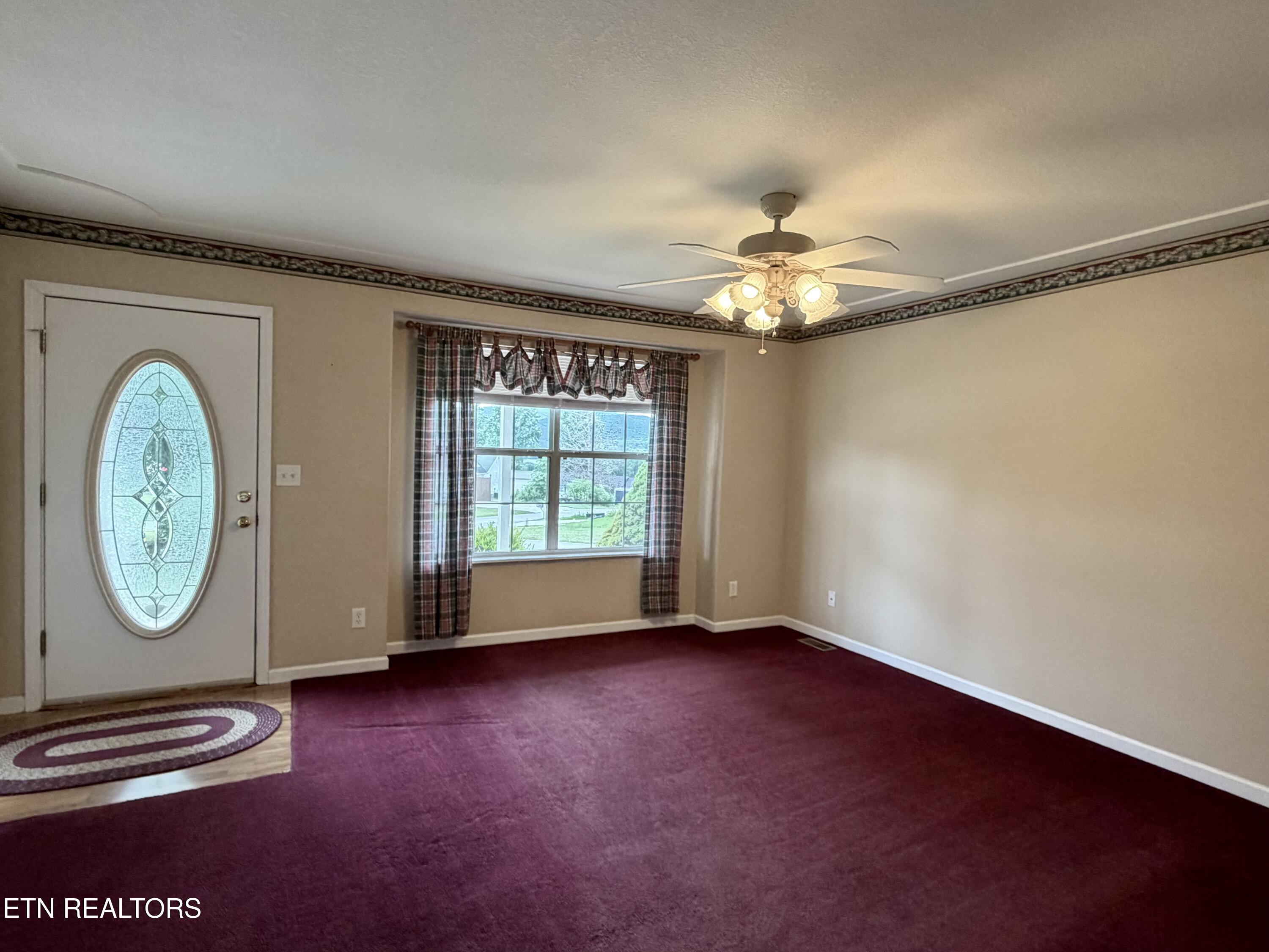 187 Crowley Circle Jacksboro TN 37757