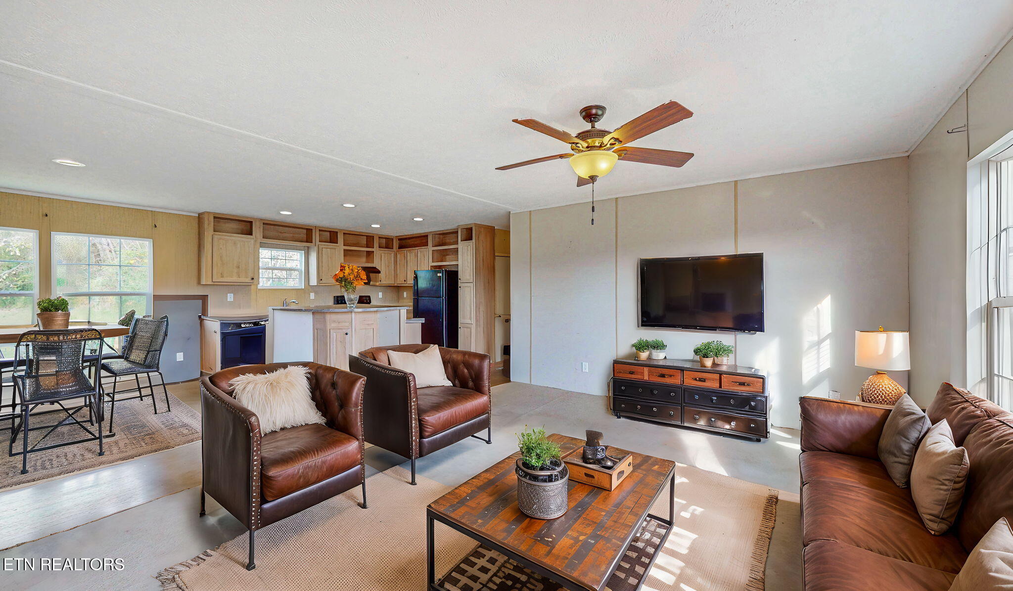 233 Orange Lane Speedwell TN 37870
