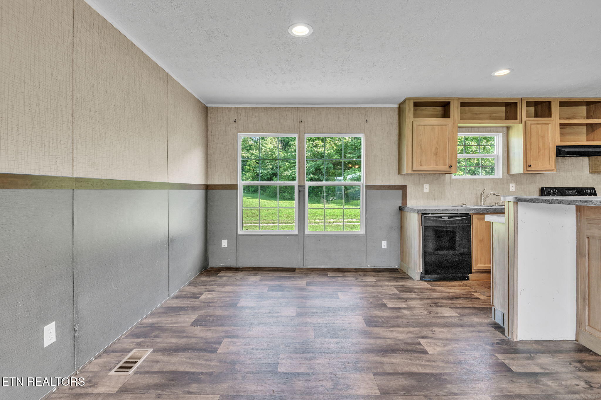 233 Orange Lane Speedwell TN 37870