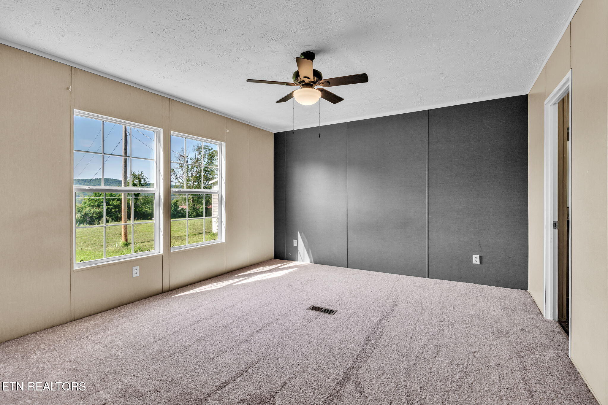 233 Orange Lane Speedwell TN 37870