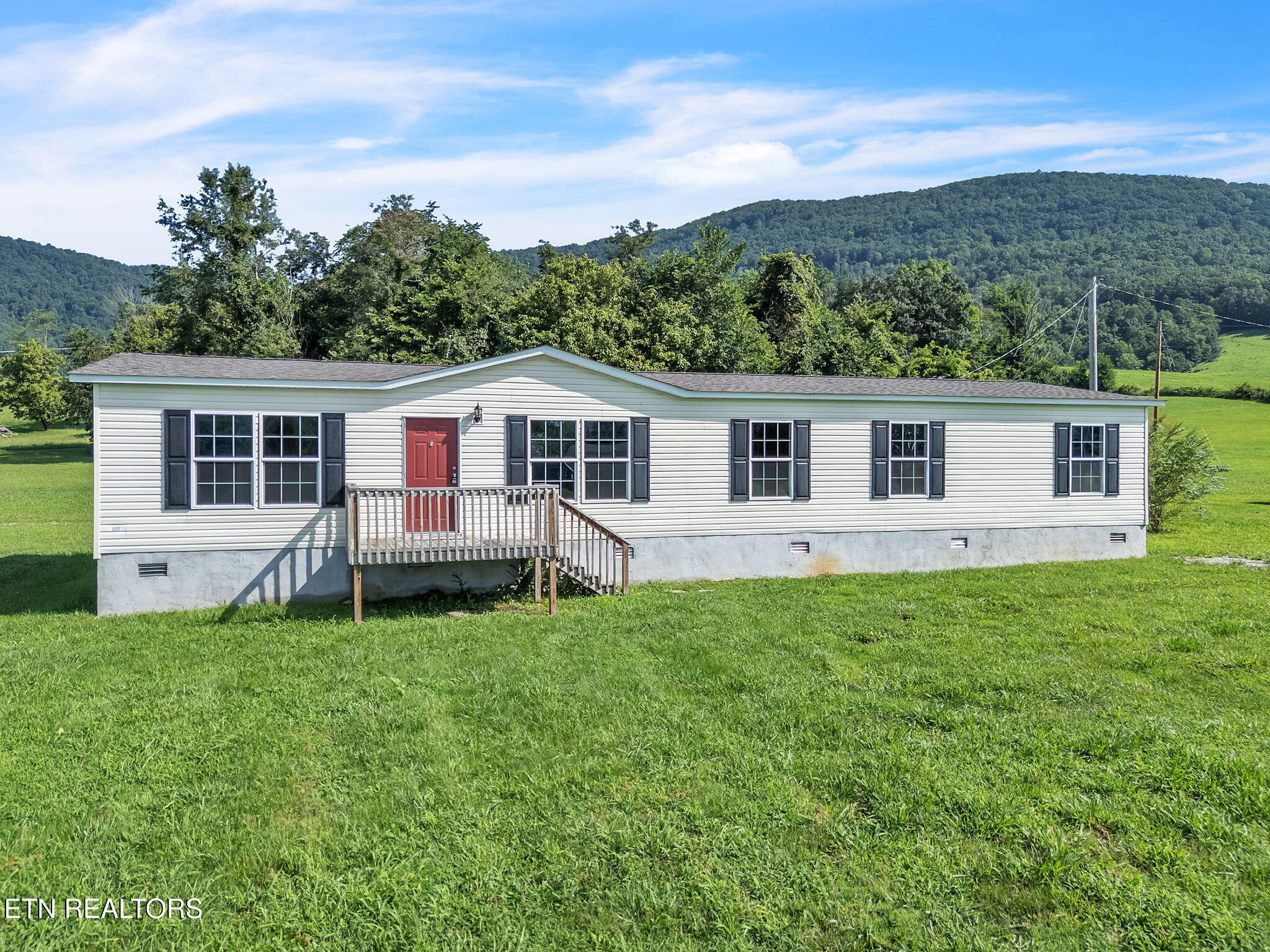 233 Orange Lane Speedwell TN 37870
