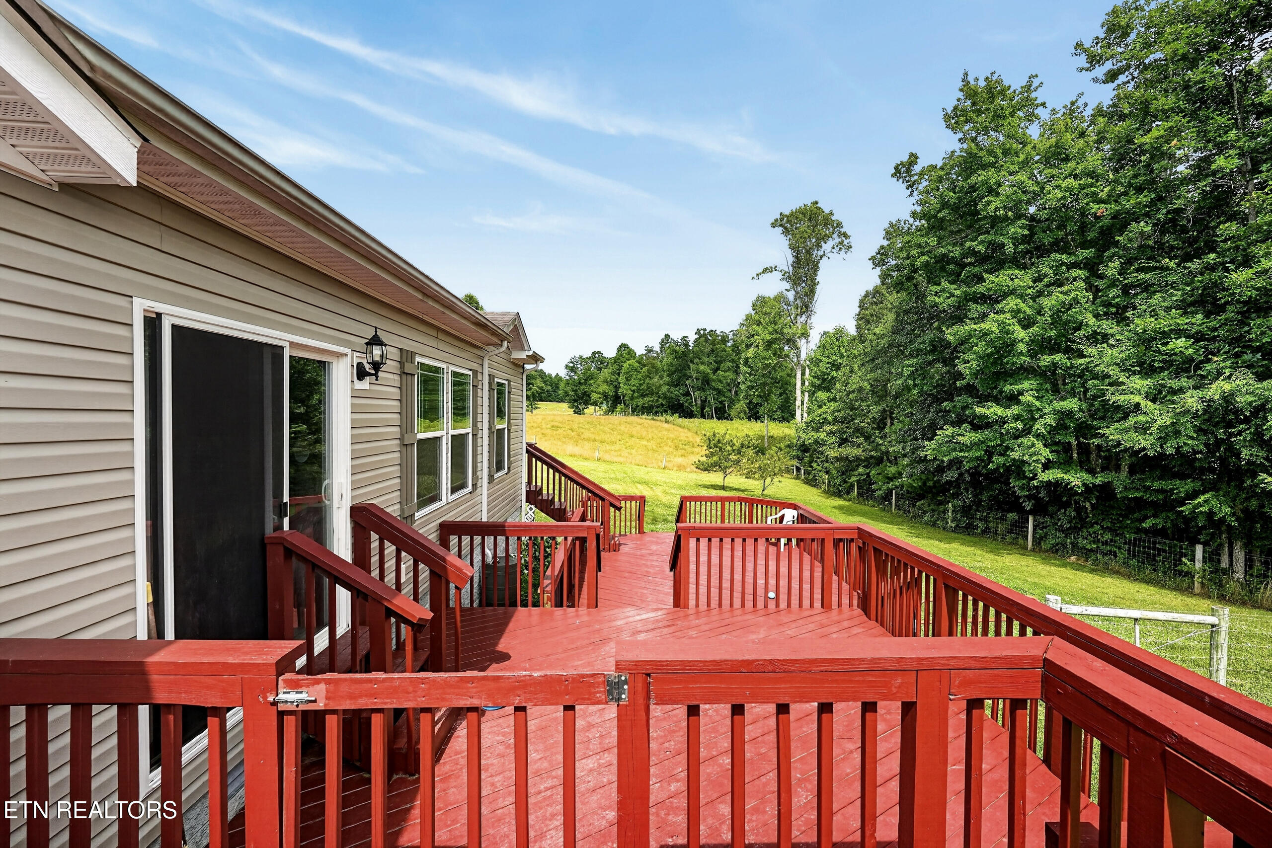 295 Narrow Way Crossville TN 38572