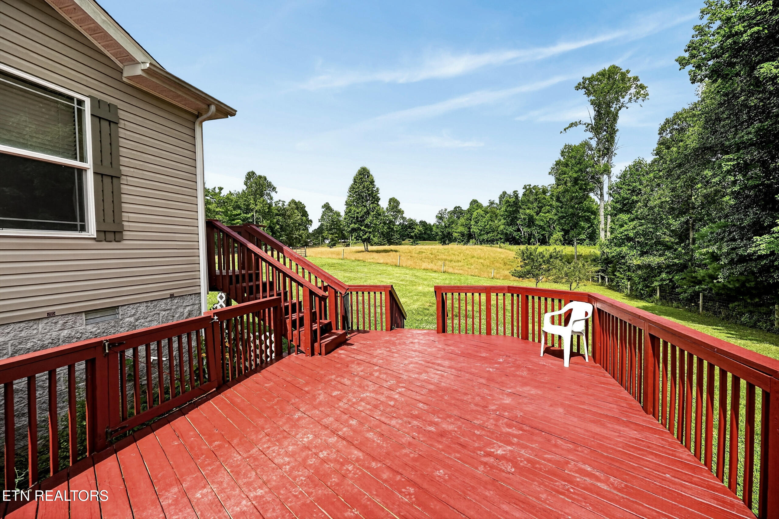 295 Narrow Way Crossville TN 38572