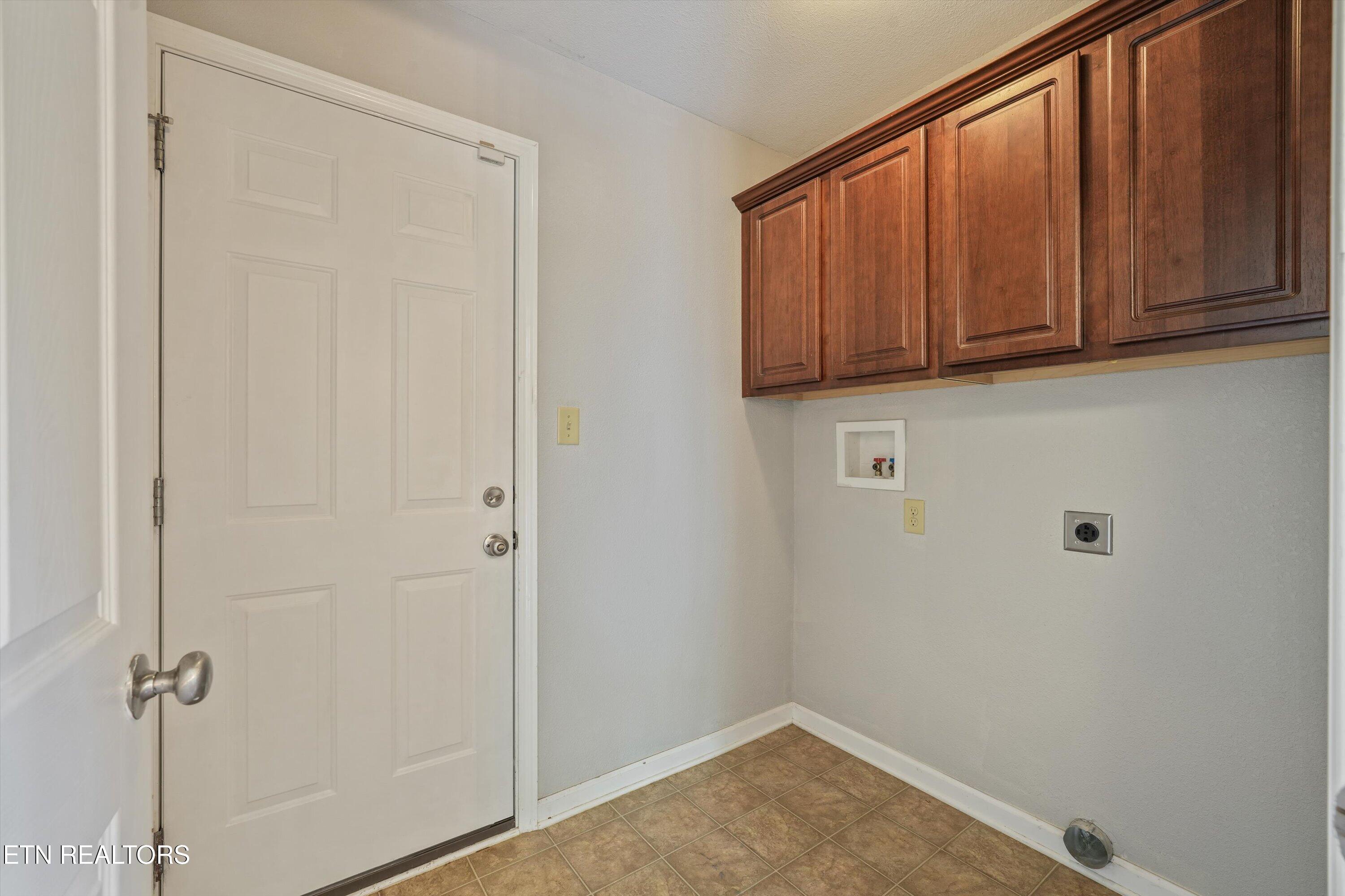 1006 Stones Throw Lane Sevierville TN 37876