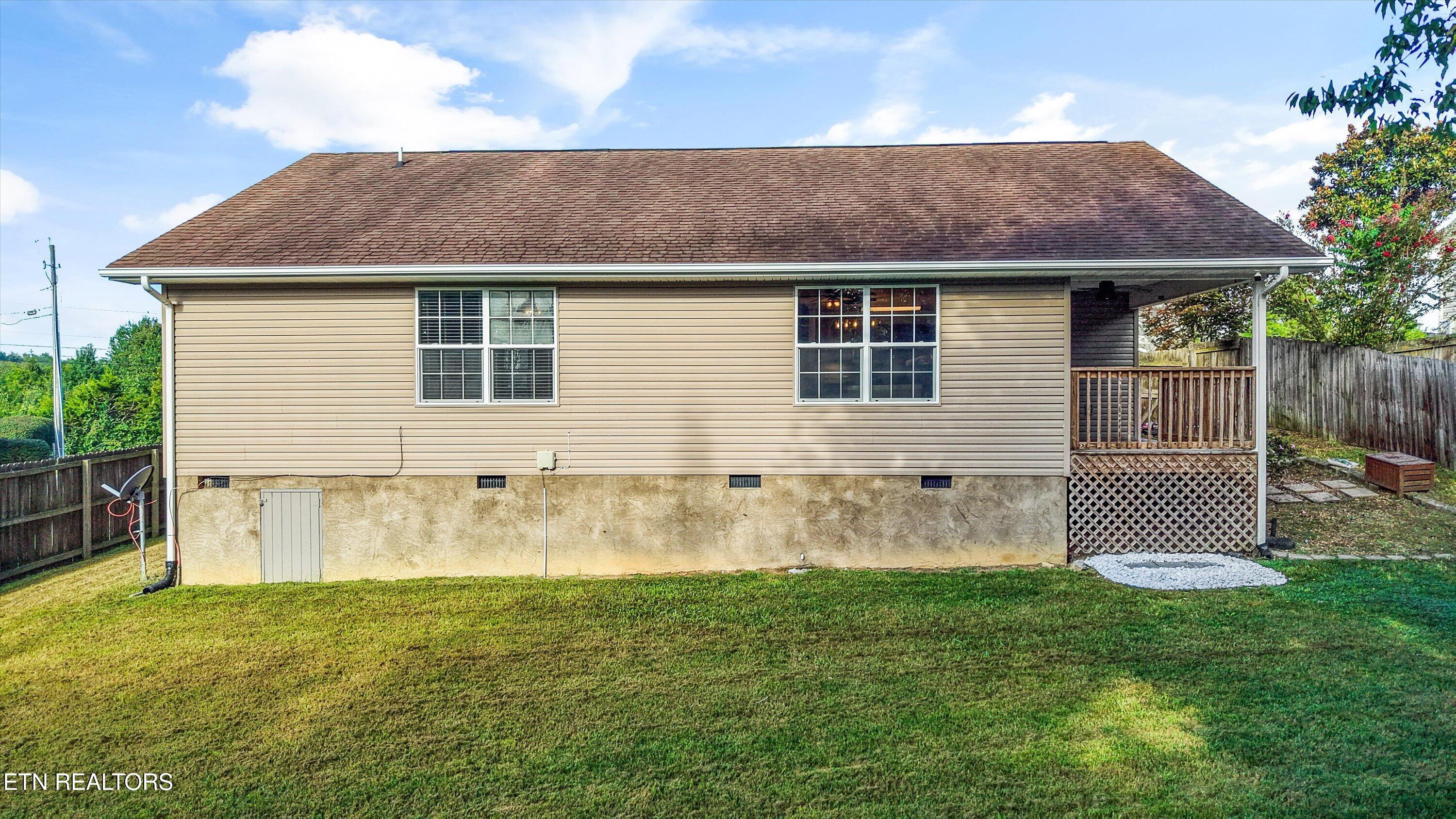 1006 Stones Throw Lane Sevierville TN 37876