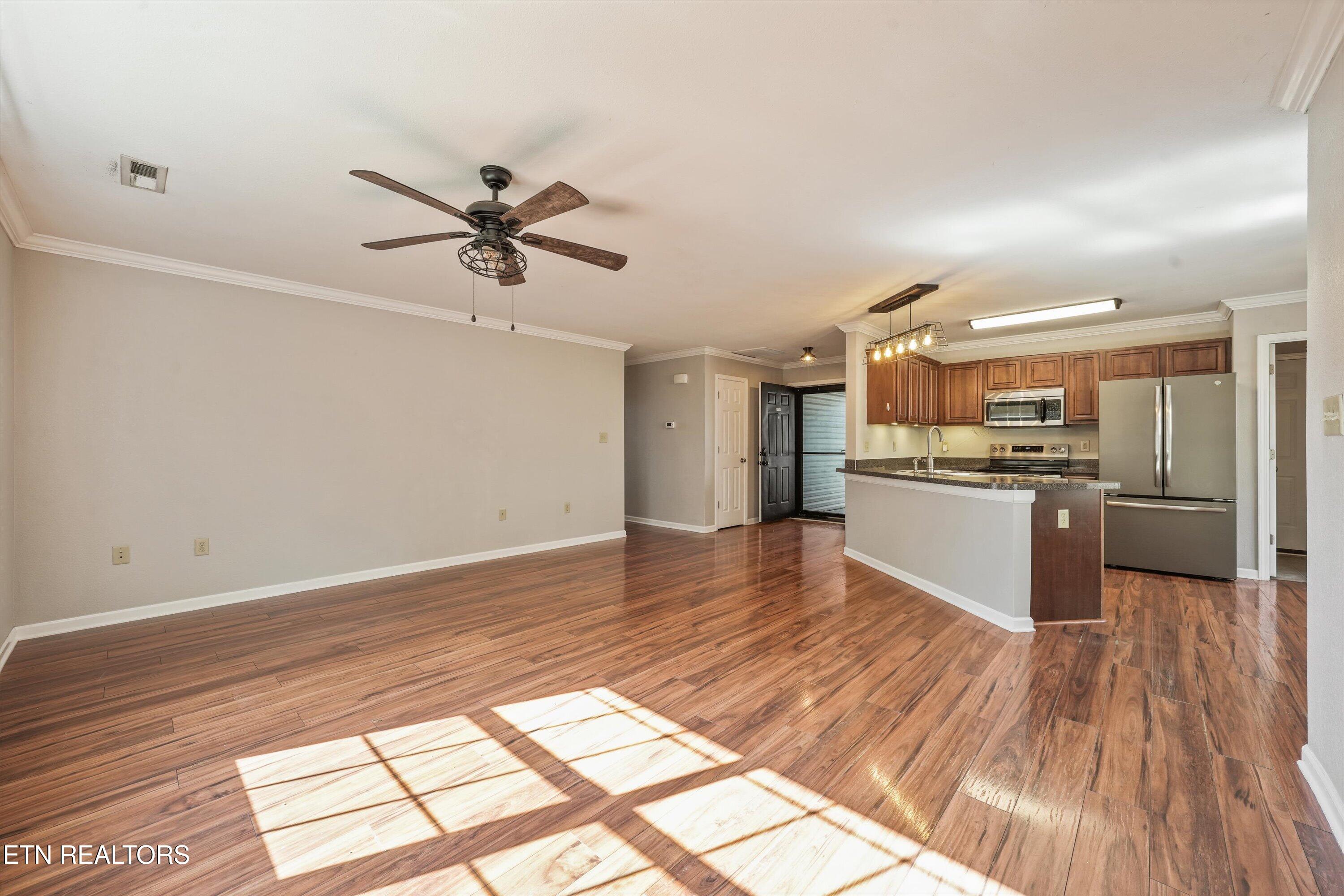 1006 Stones Throw Lane Sevierville TN 37876