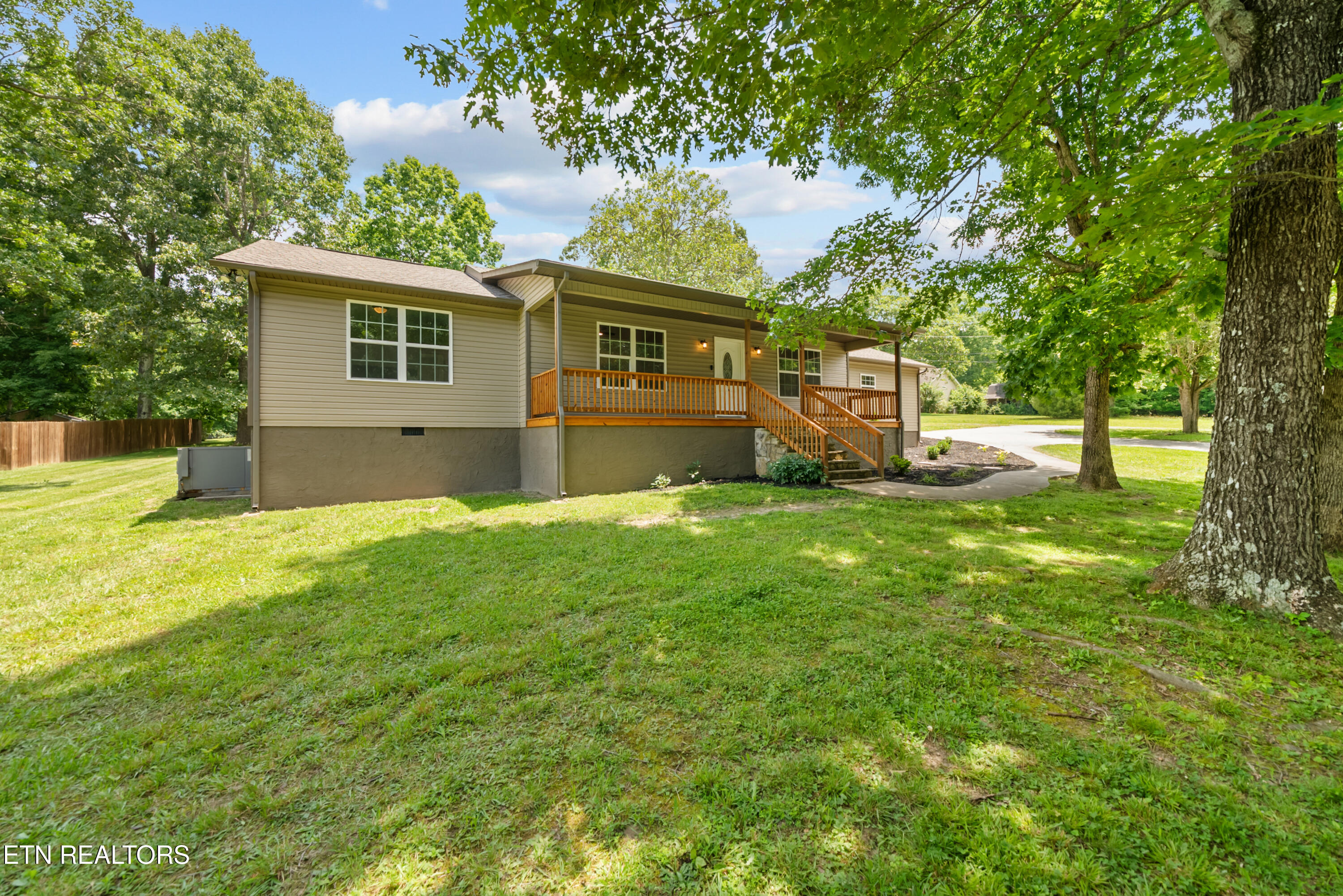 574 Camelia Drive Crossville TN 38555