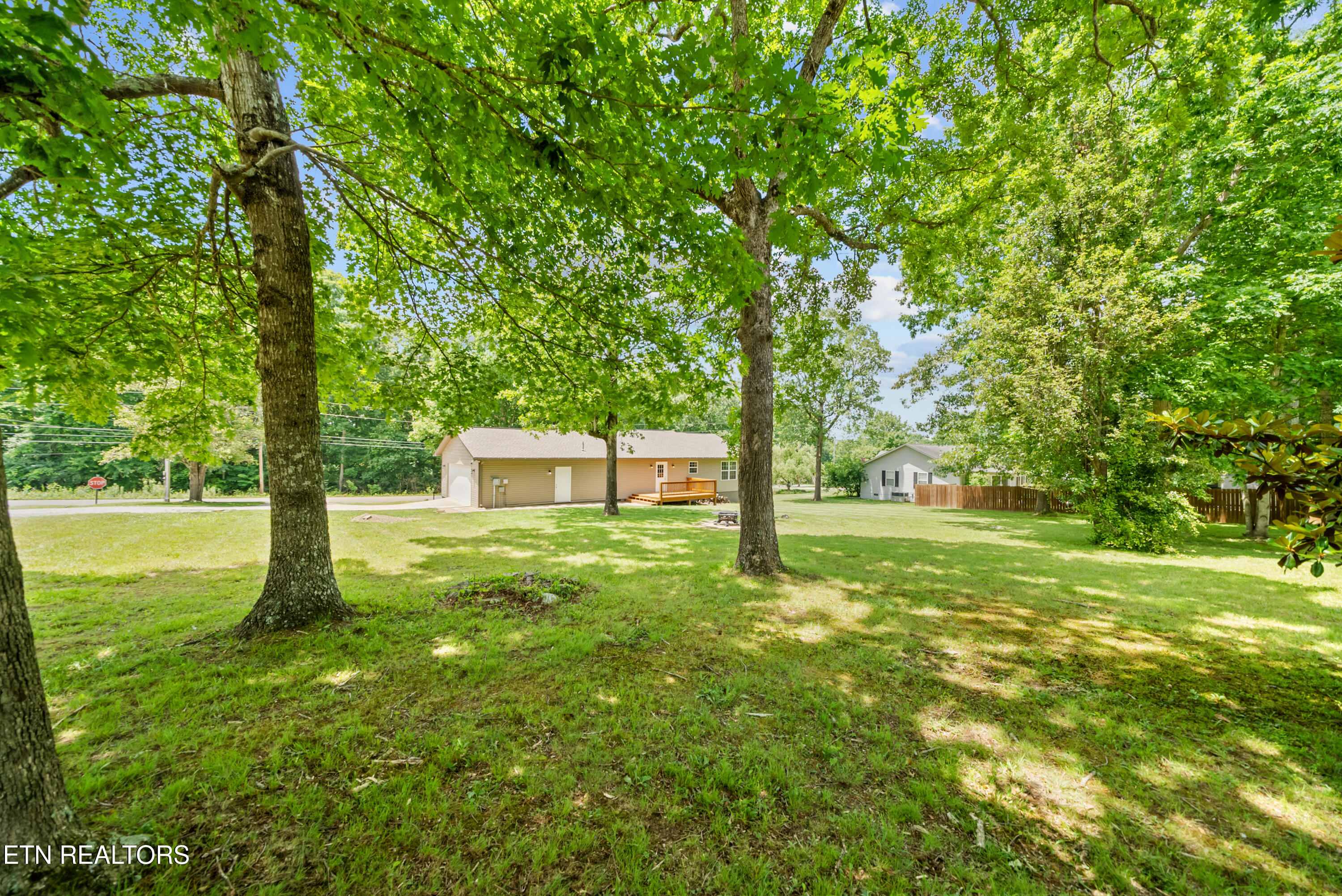 574 Camelia Drive Crossville TN 38555