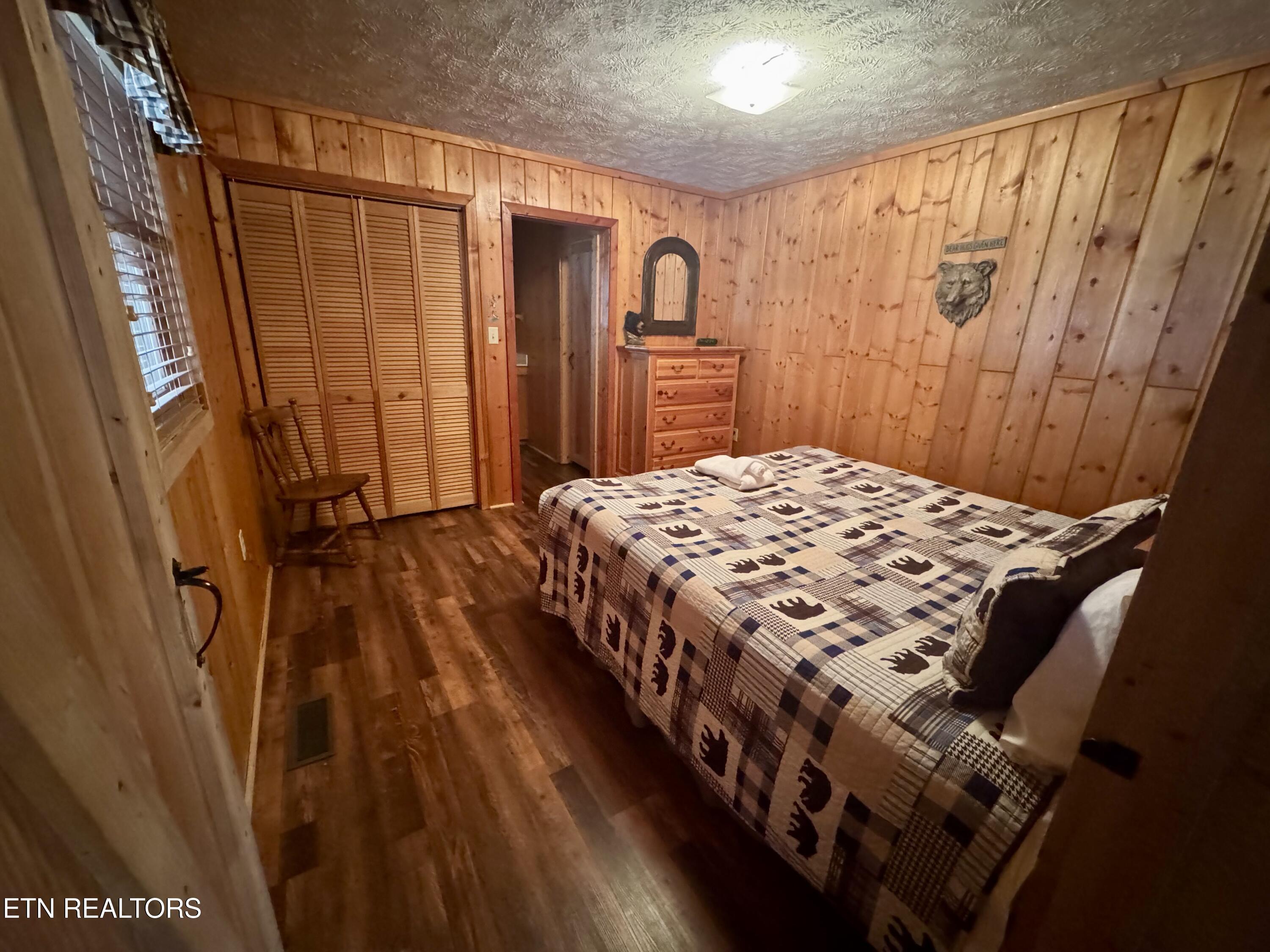 2950 Grassy Branch Loop Sevierville TN 37876