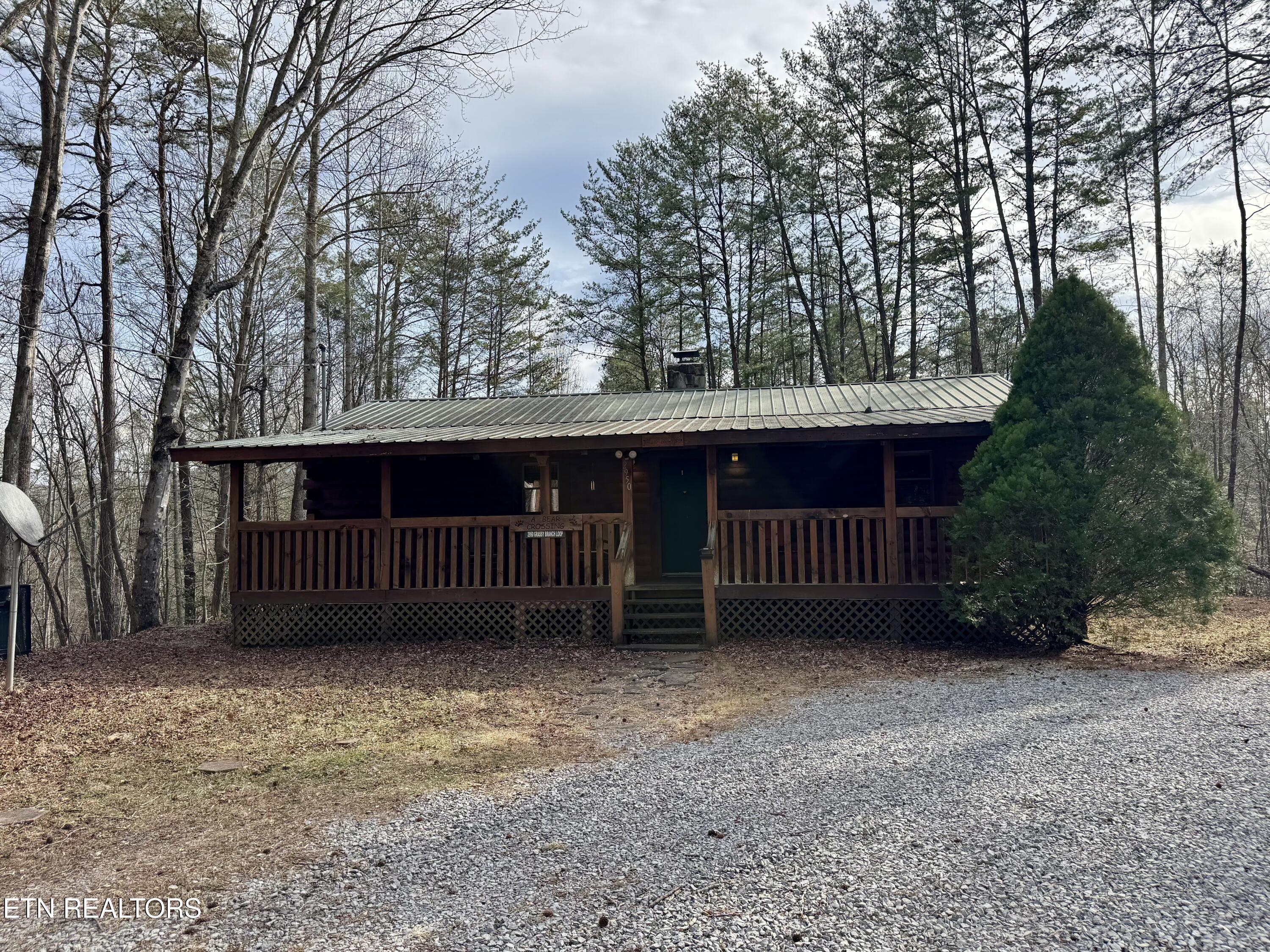2950 Grassy Branch Loop Sevierville TN 37876