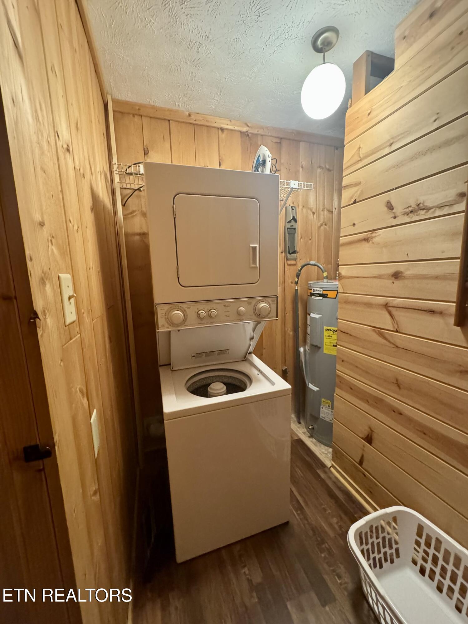 2950 Grassy Branch Loop Sevierville TN 37876