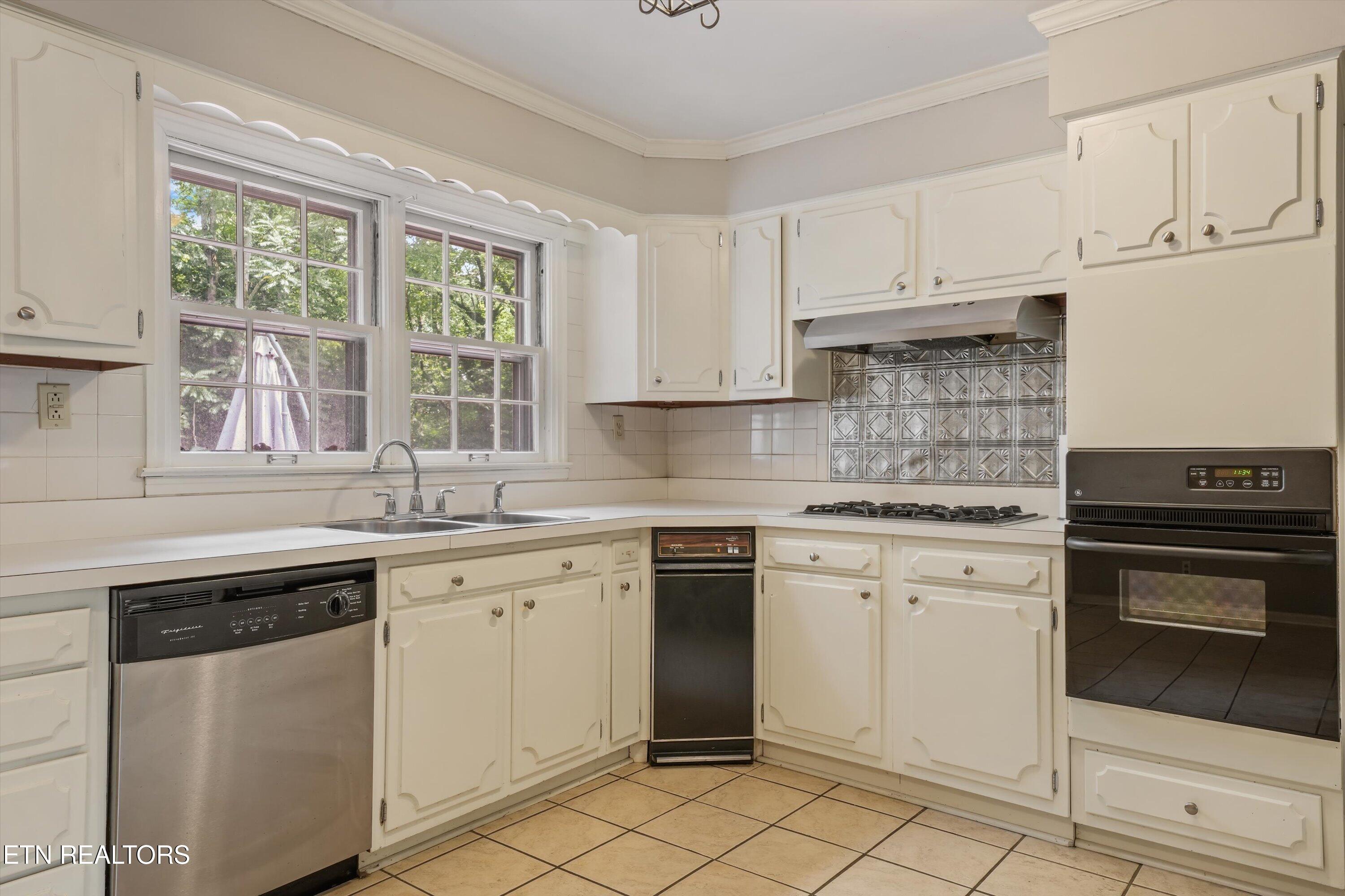 5403 E Sunset Road Knoxville TN 37914