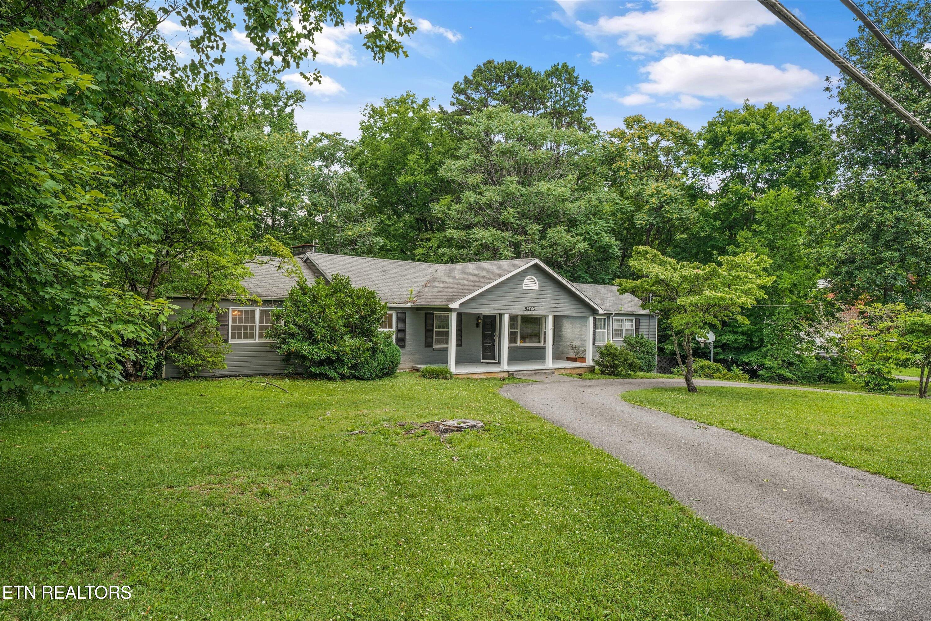5403 E Sunset Road Knoxville TN 37914