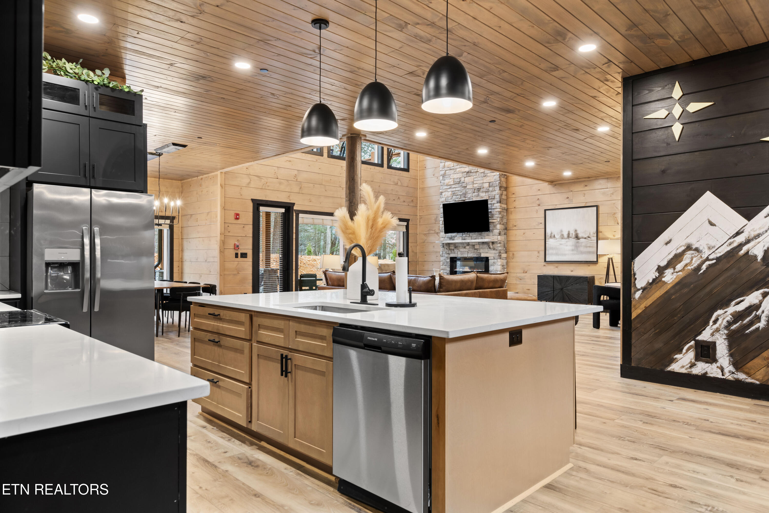 2227 Sawmill Cove Drive Sevierville TN 37862