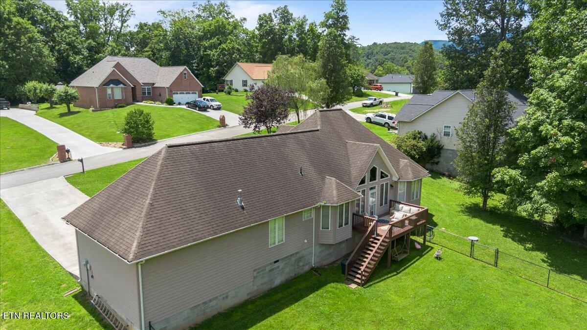 171 Forest Cove Court Jacksboro TN 37757