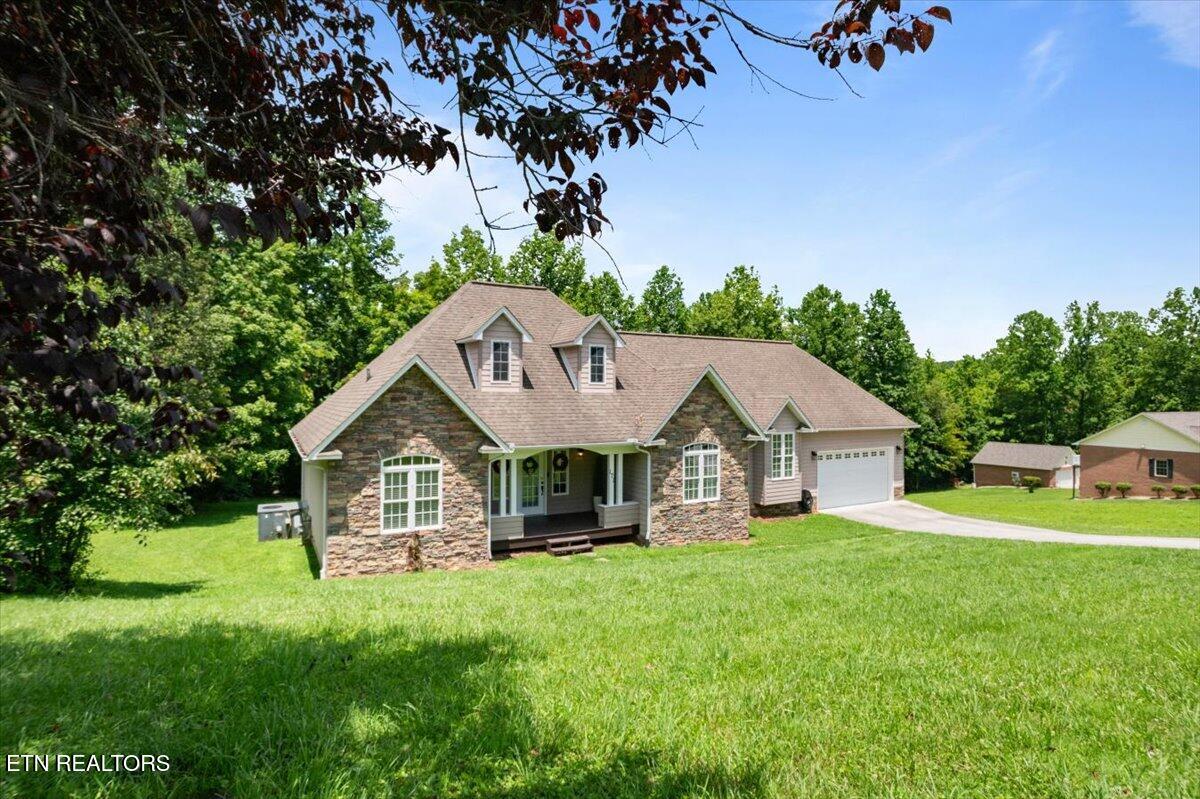171 Forest Cove Court Jacksboro TN 37757