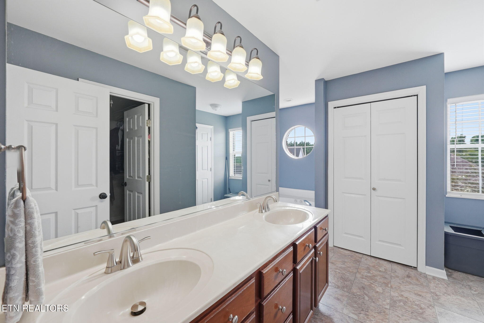 5669 Eagle Crest Lane Knoxville TN 37921