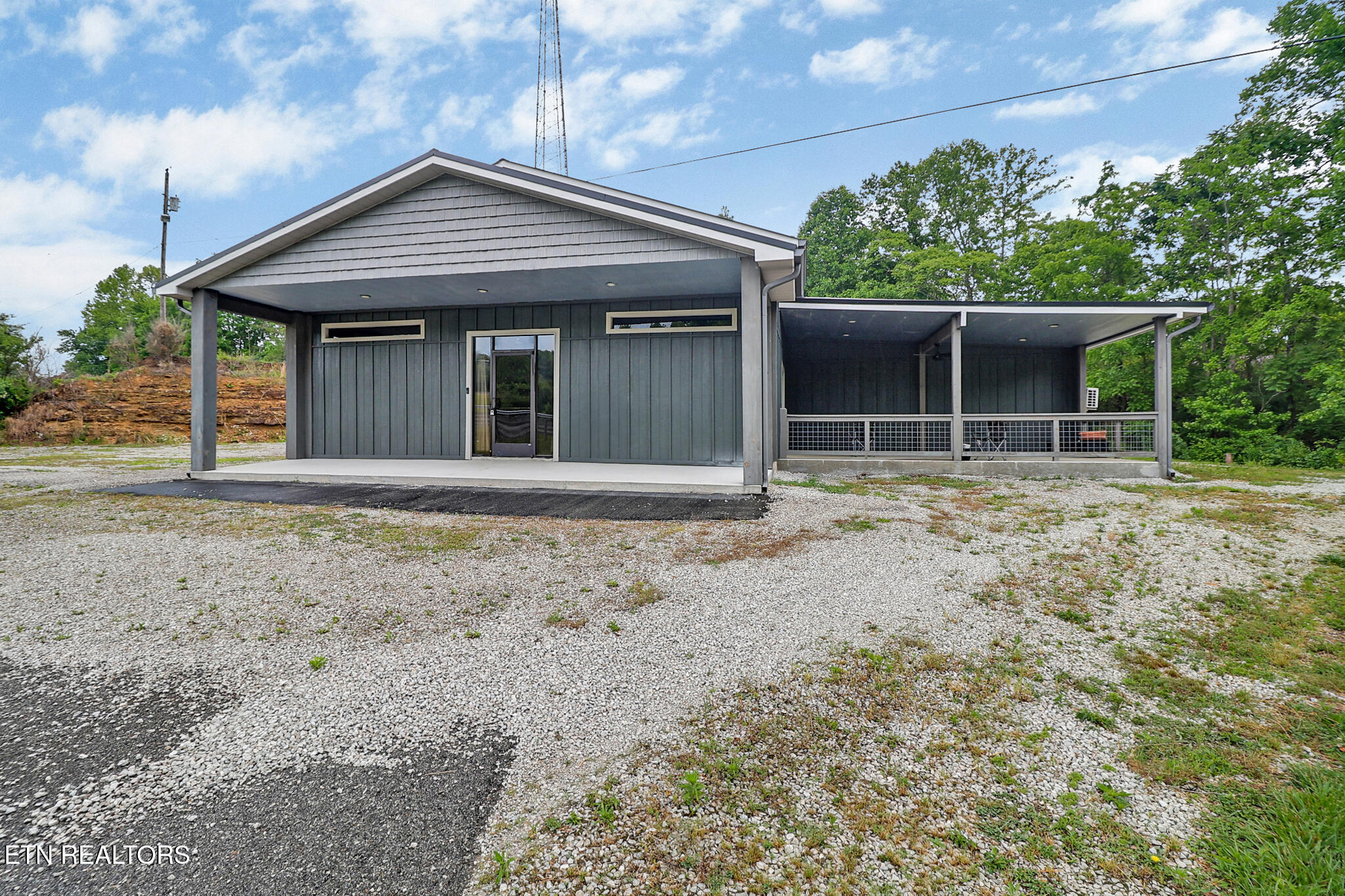 163 Underpass Drive Oneida TN 37841