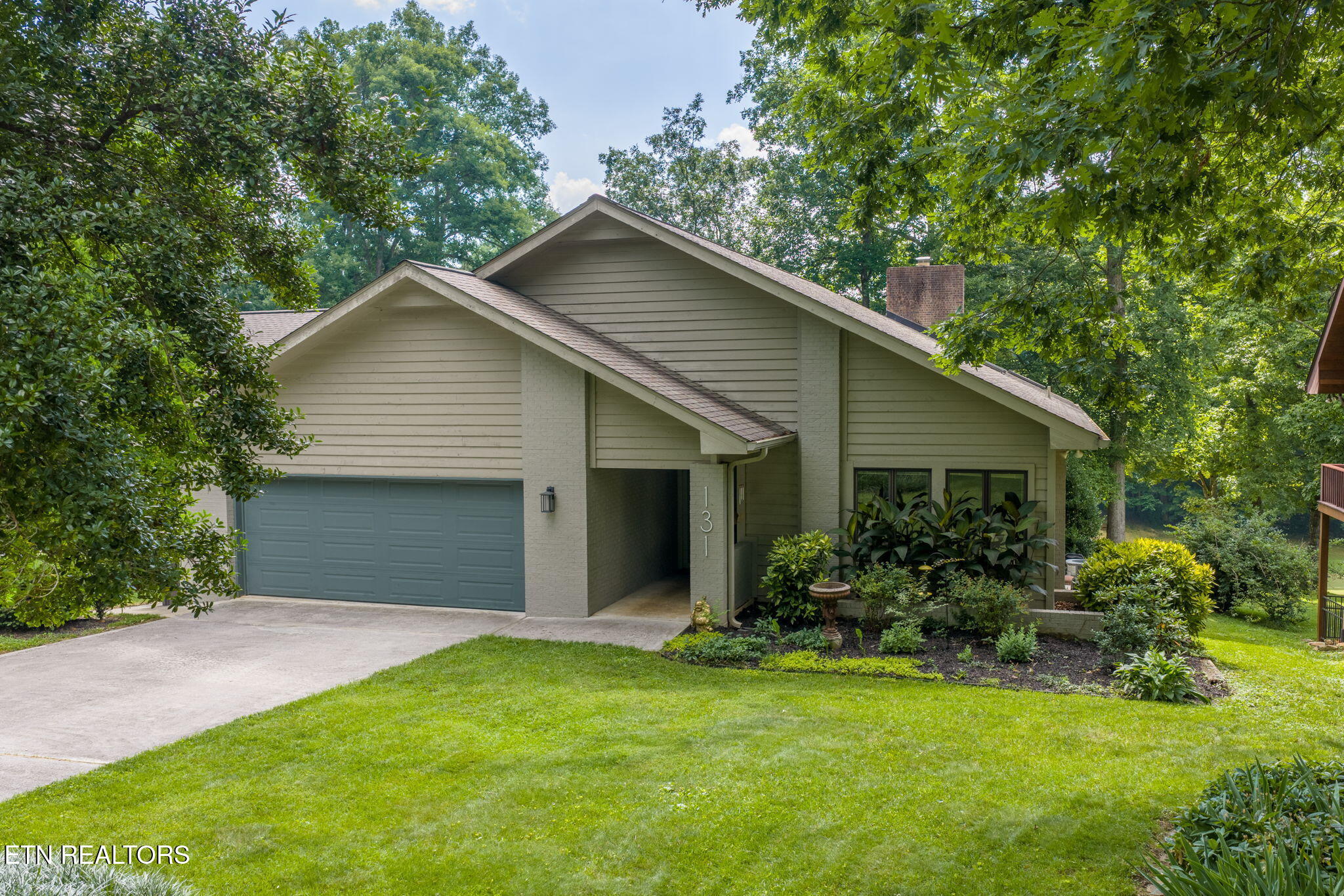 131 Inata Circle Loudon TN 37774