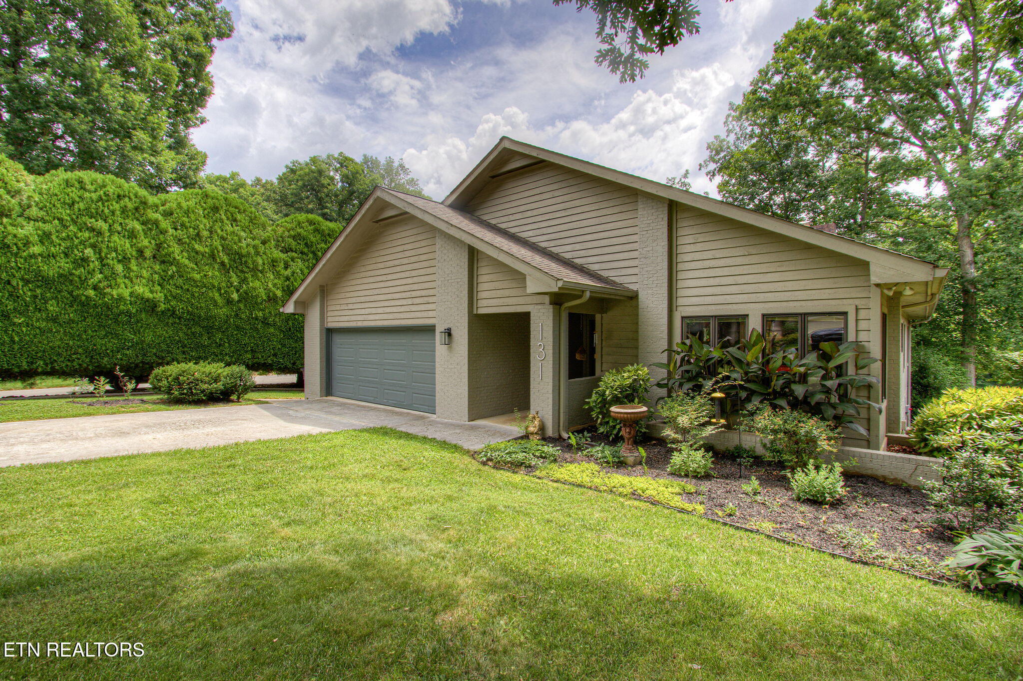 131 Inata Circle Loudon TN 37774
