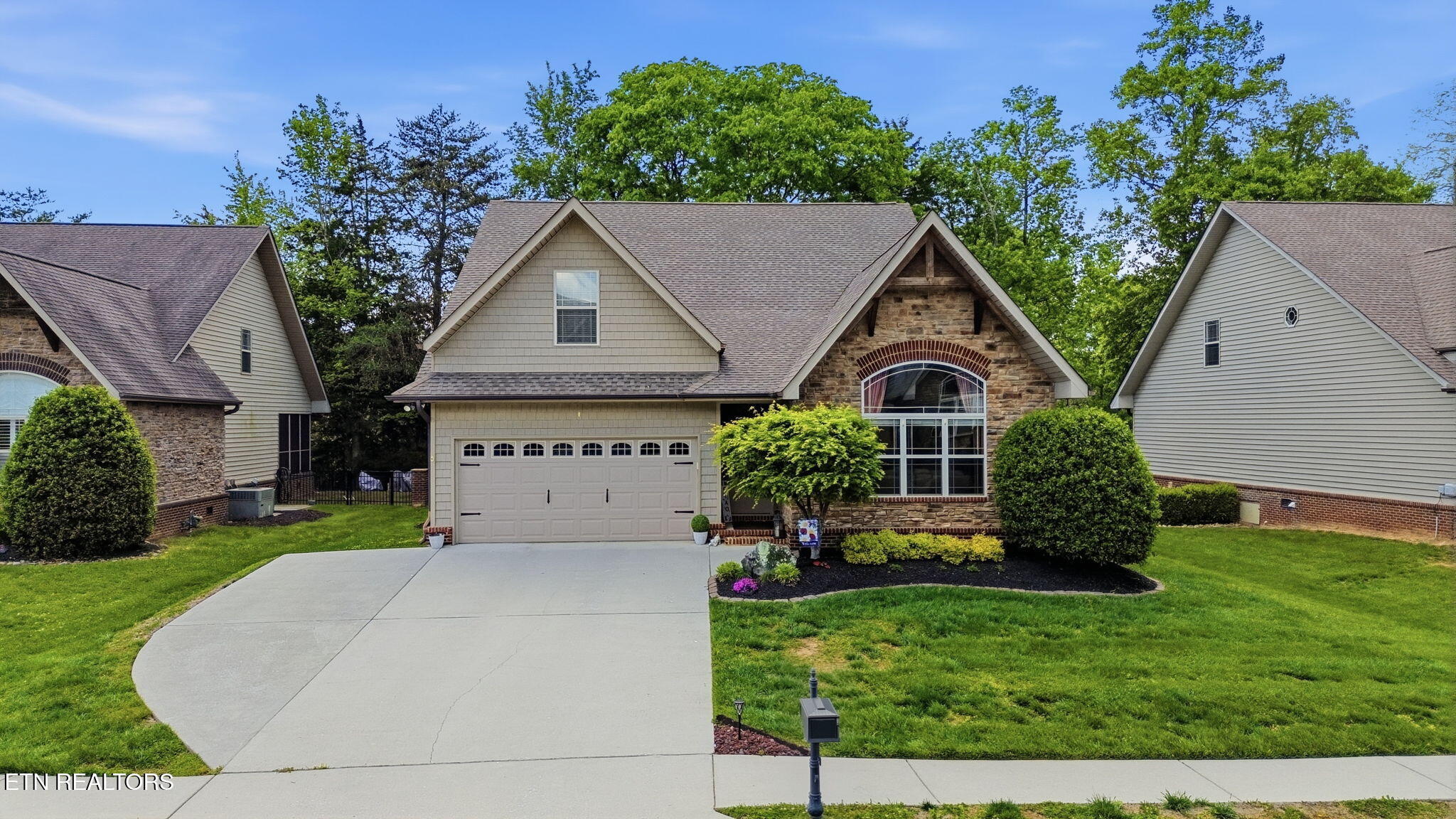 8309 Shoregate Lane Knoxville TN 37938