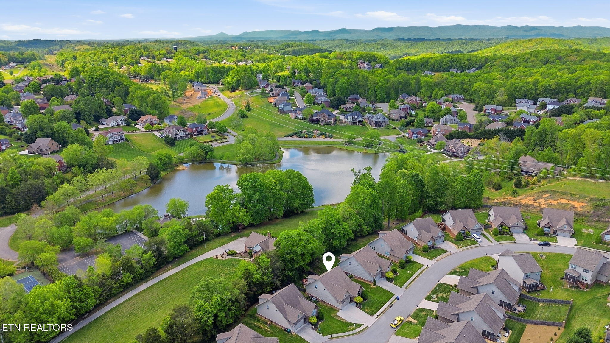 8309 Shoregate Lane Knoxville TN 37938