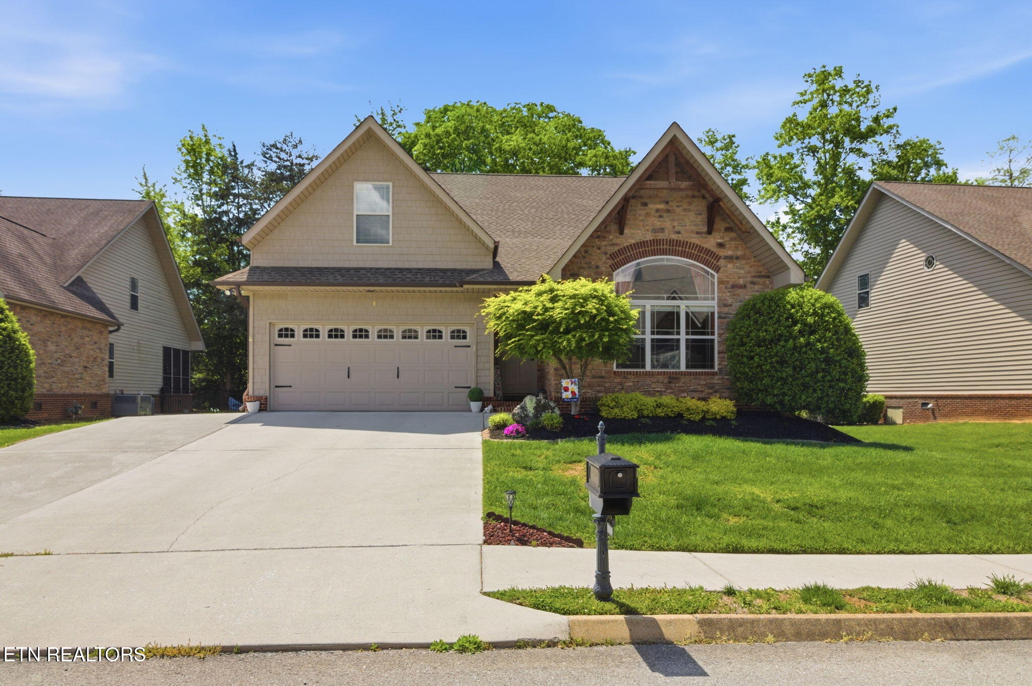 8309 Shoregate Lane Knoxville TN 37938