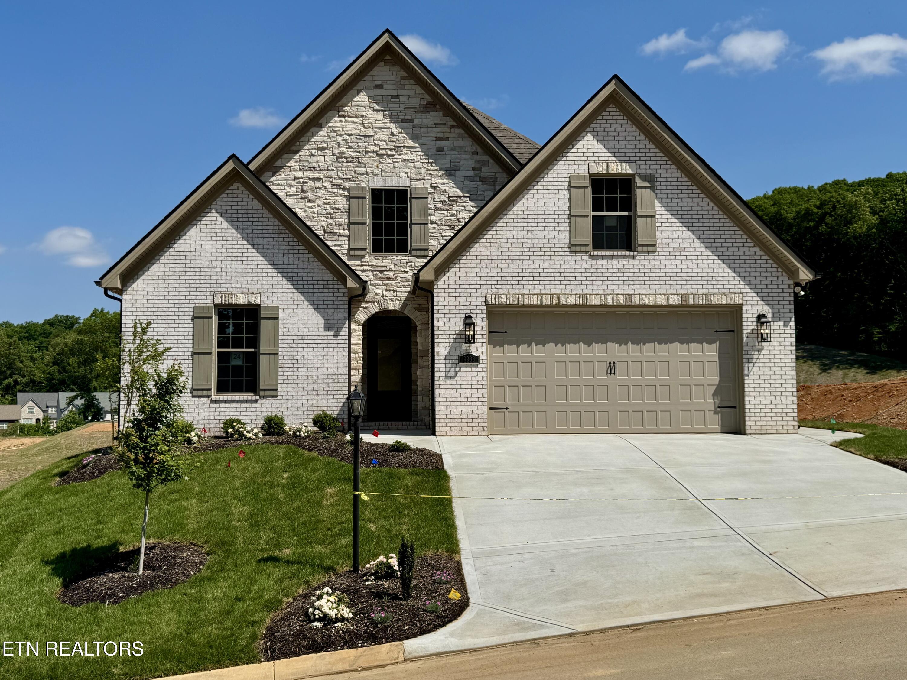 9933 Rio Bravo Lane Knoxville TN 37922
