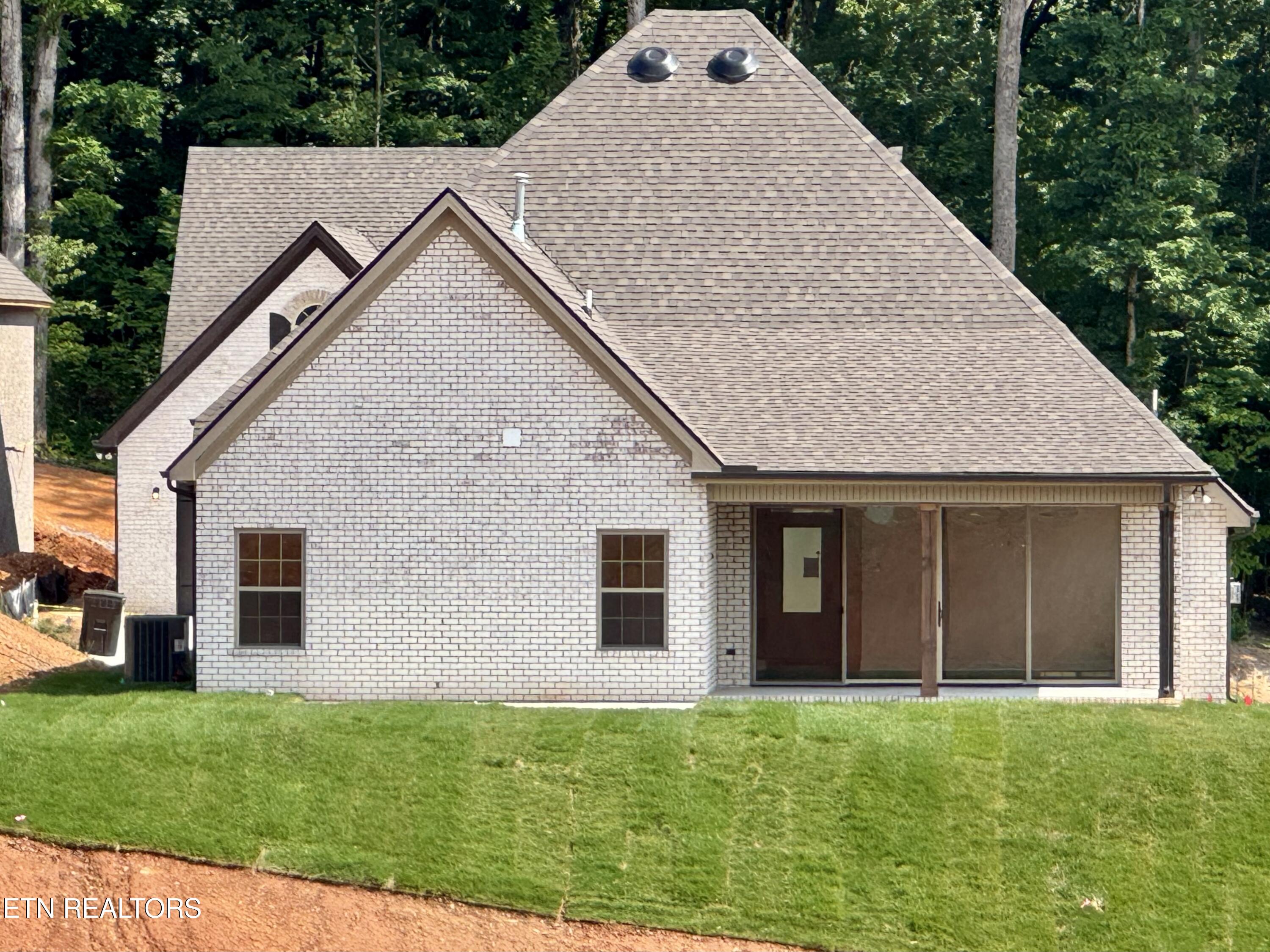 9933 Rio Bravo Lane Knoxville TN 37922