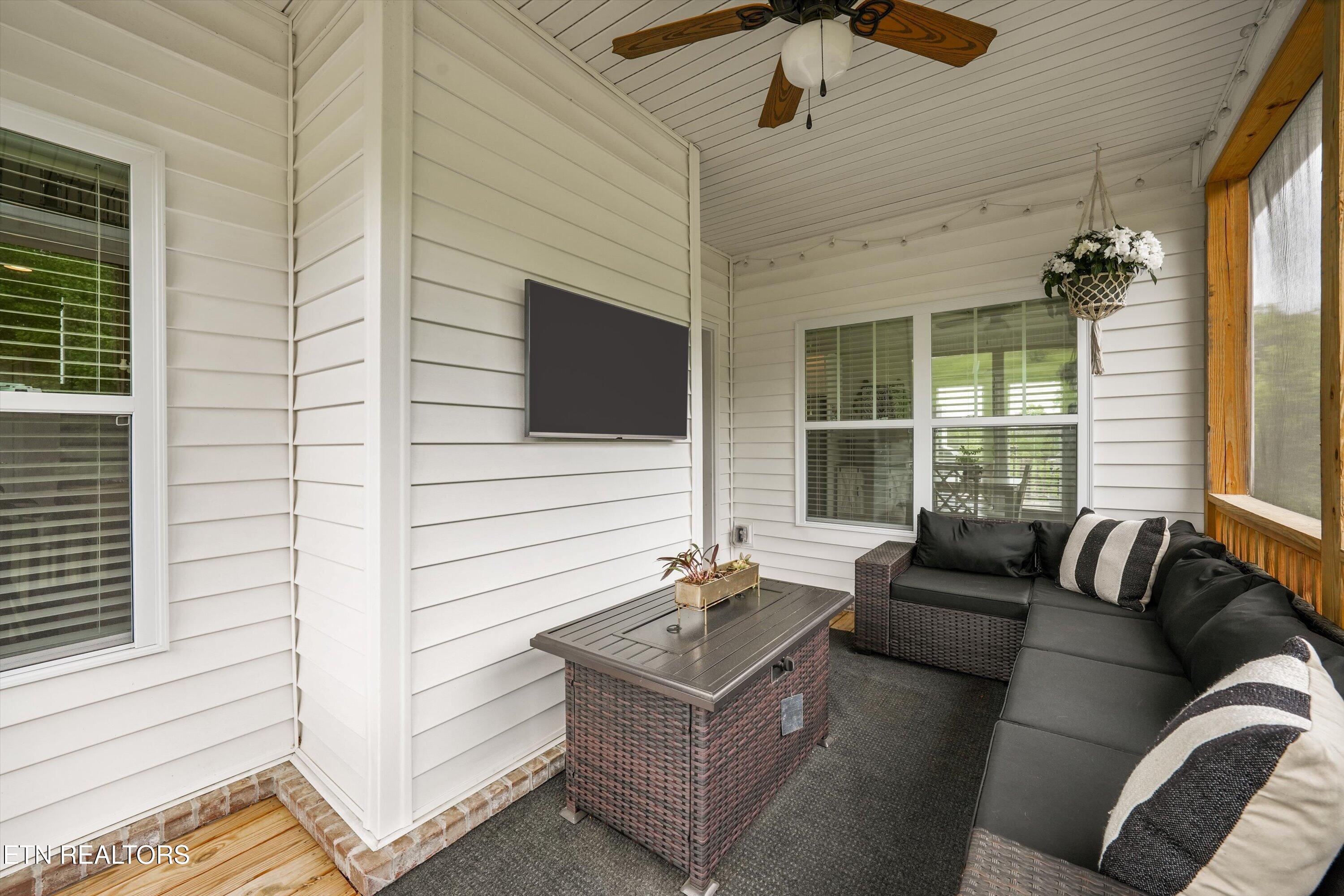 138 Pineberry East Road Oak Ridge TN 37830