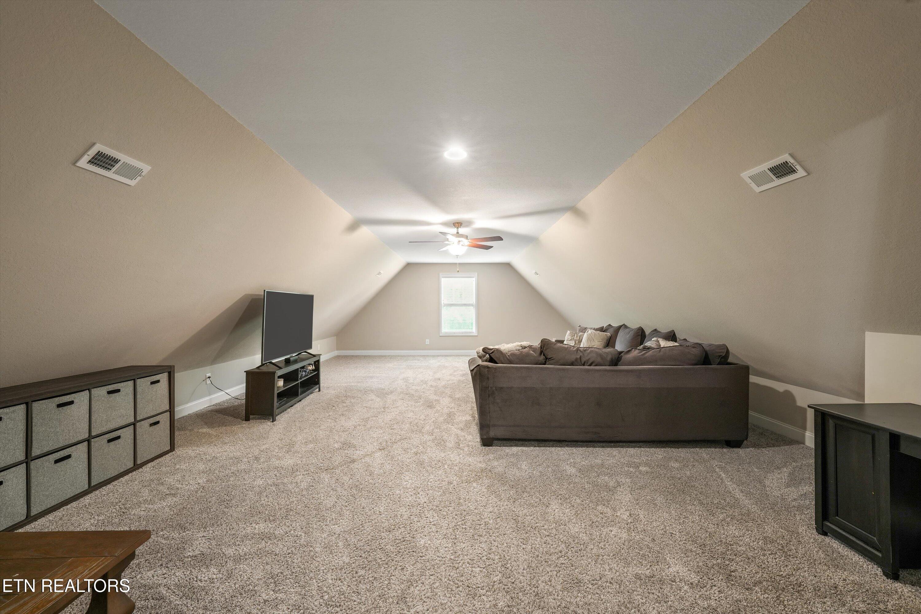 138 Pineberry East Road Oak Ridge TN 37830