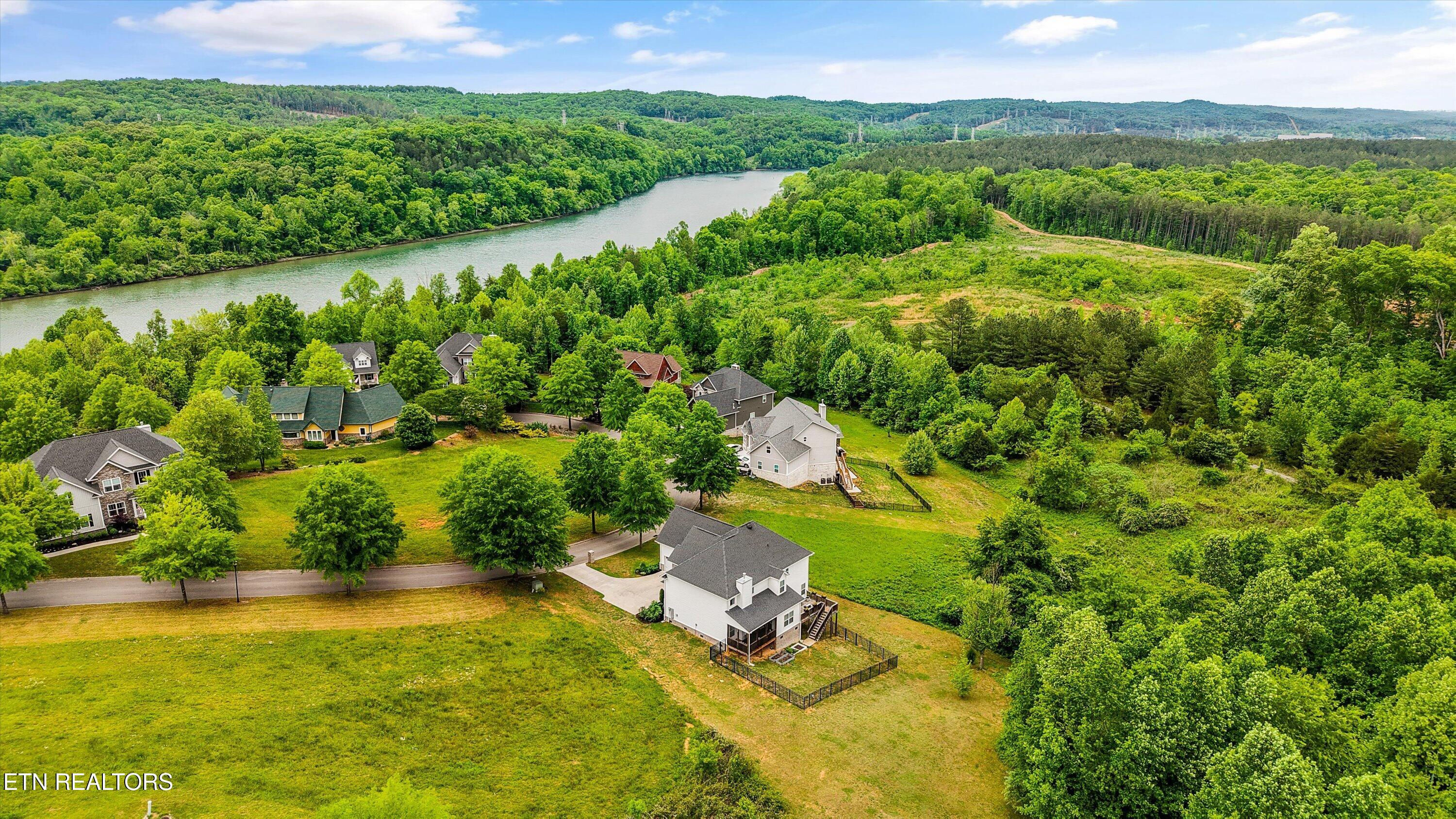 138 Pineberry East Road Oak Ridge TN 37830