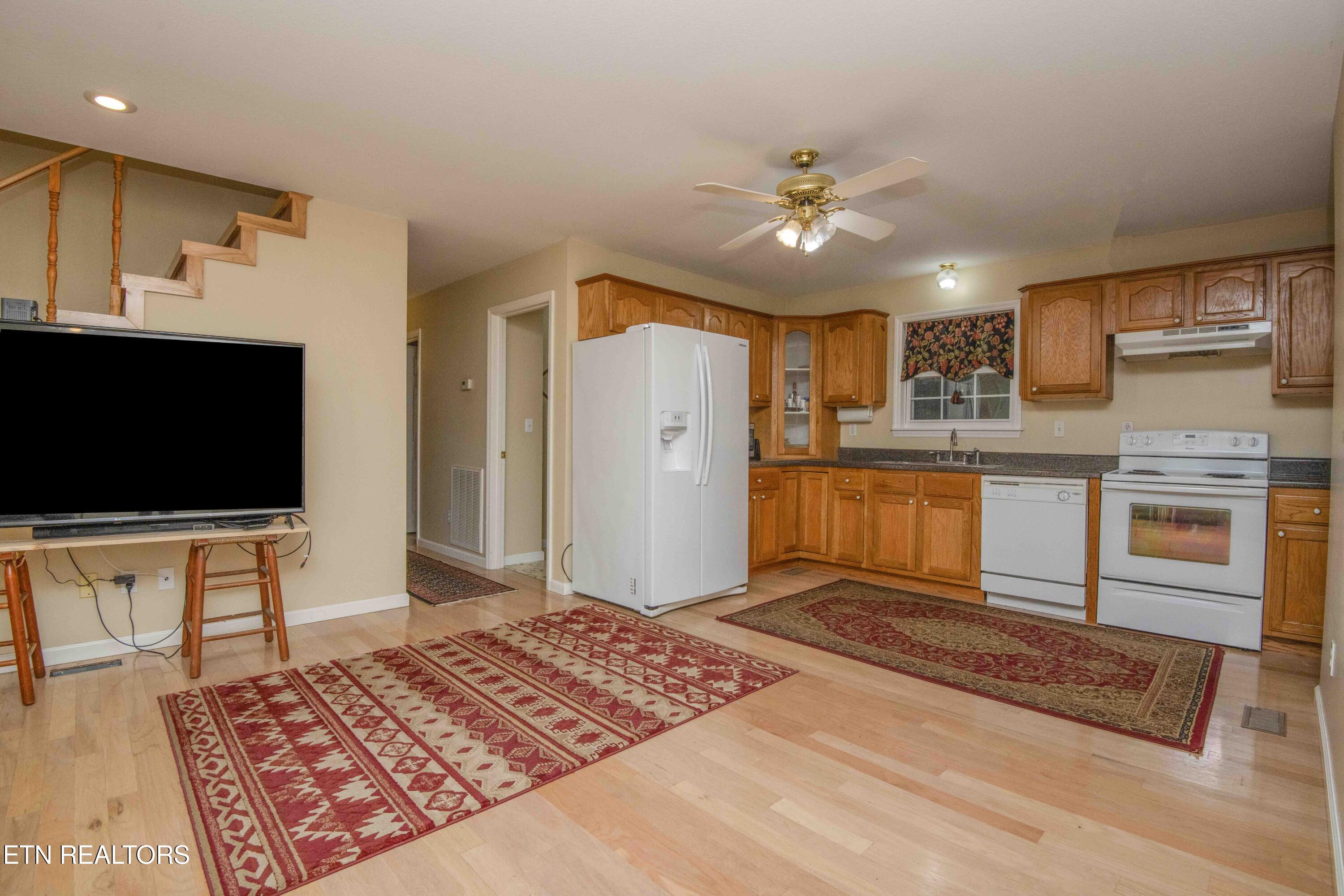 211 Peanut Lane New Tazewell TN 37825