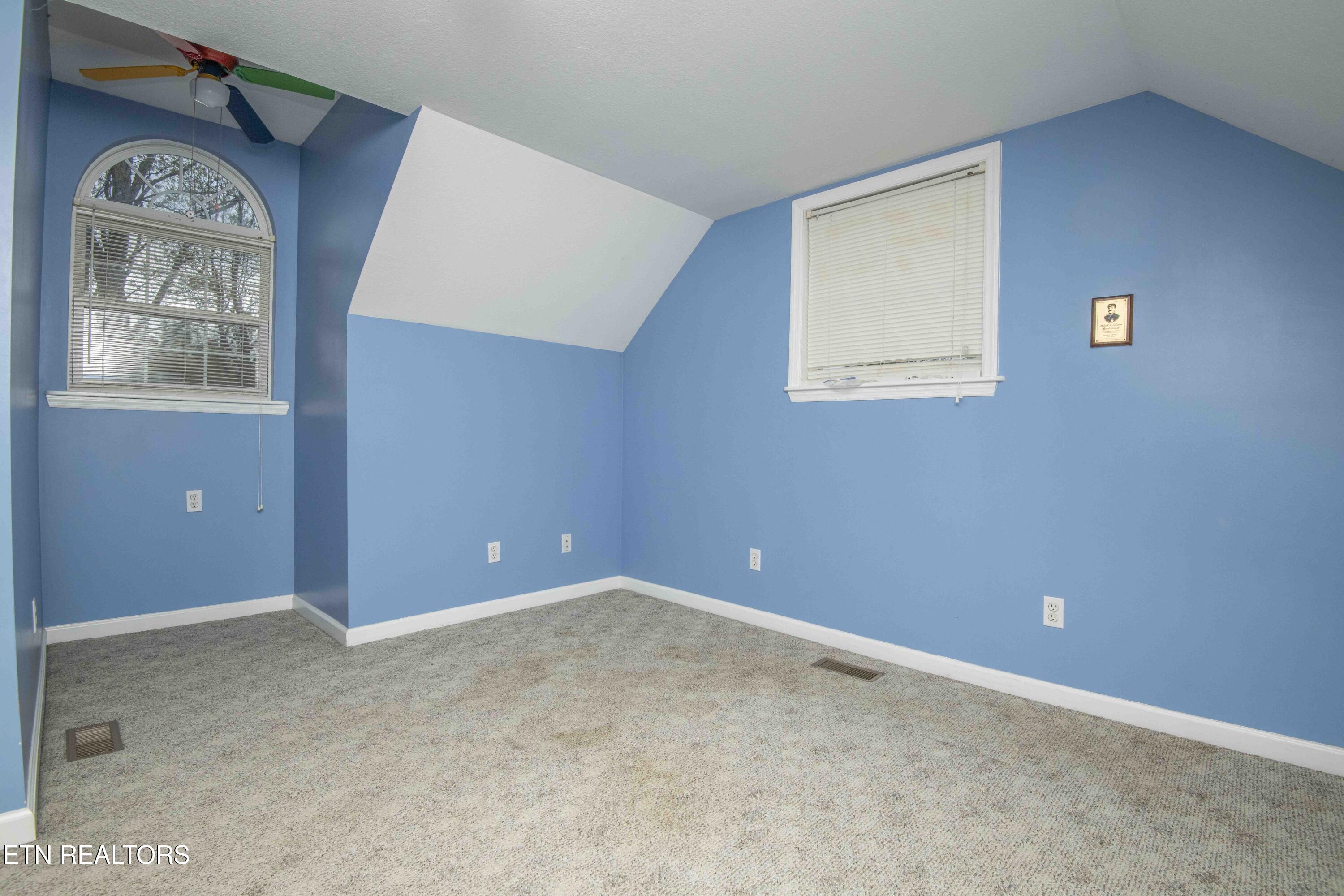 211 Peanut Lane New Tazewell TN 37825