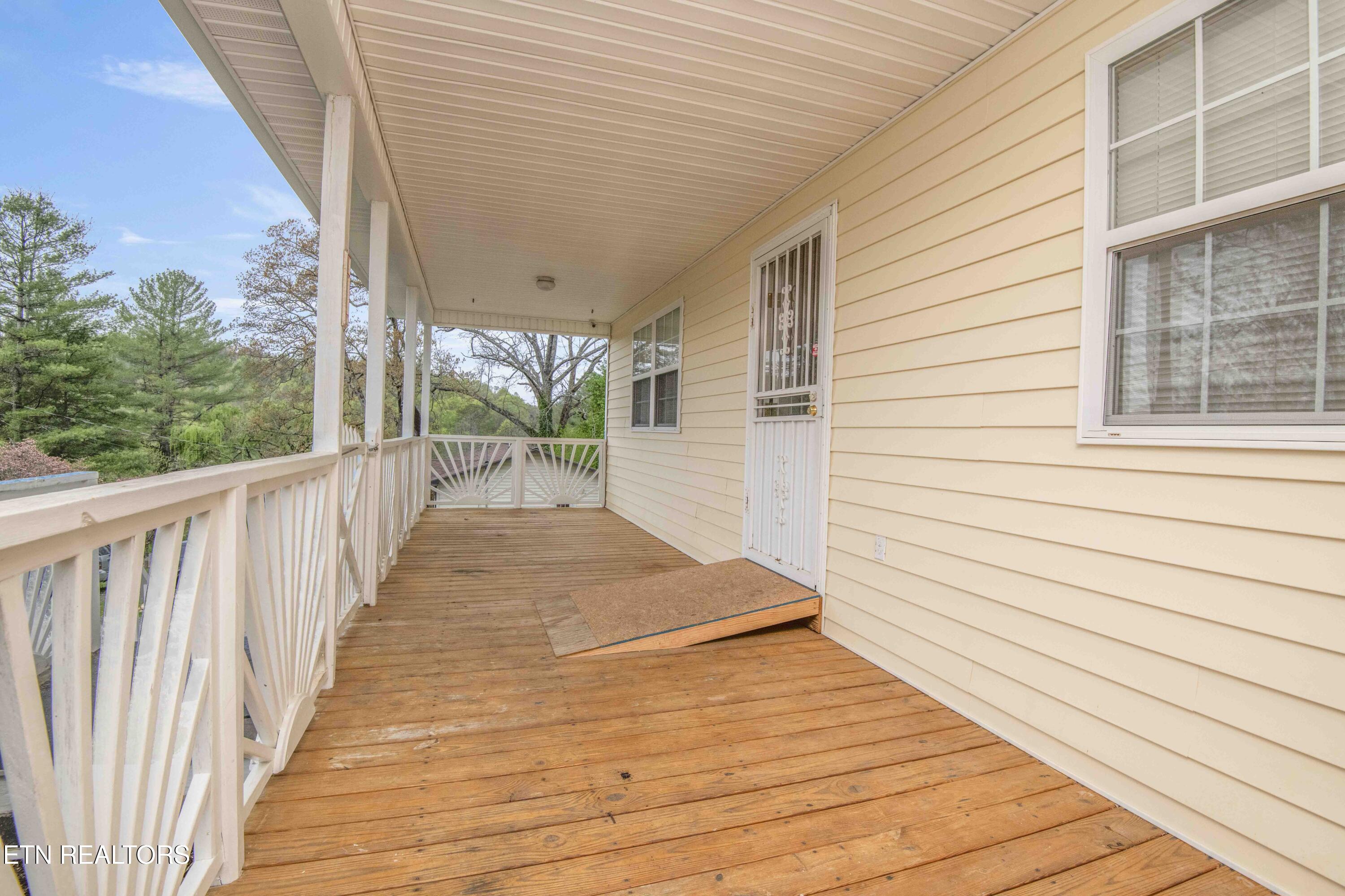 211 Peanut Lane New Tazewell TN 37825