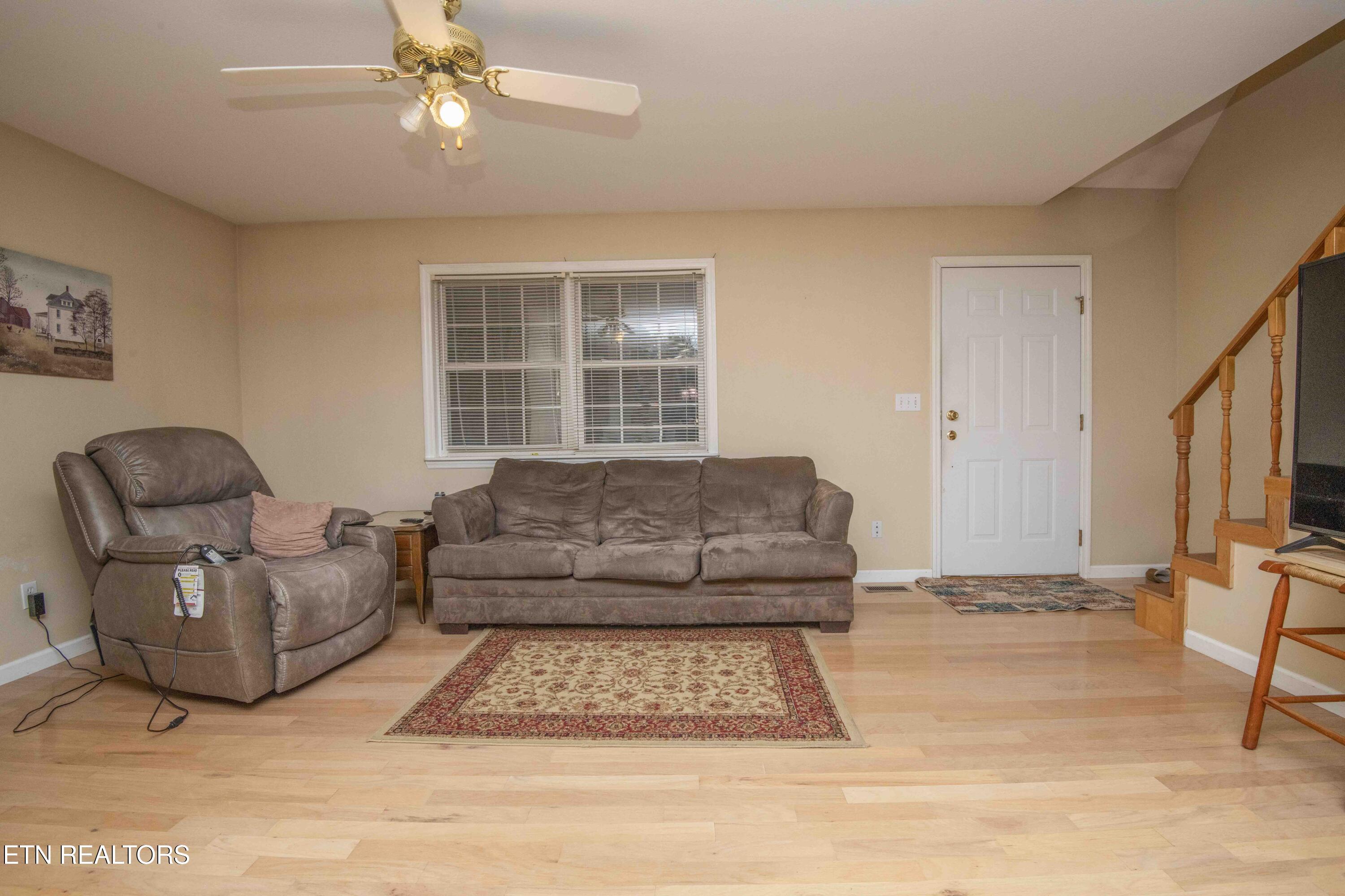 211 Peanut Lane New Tazewell TN 37825
