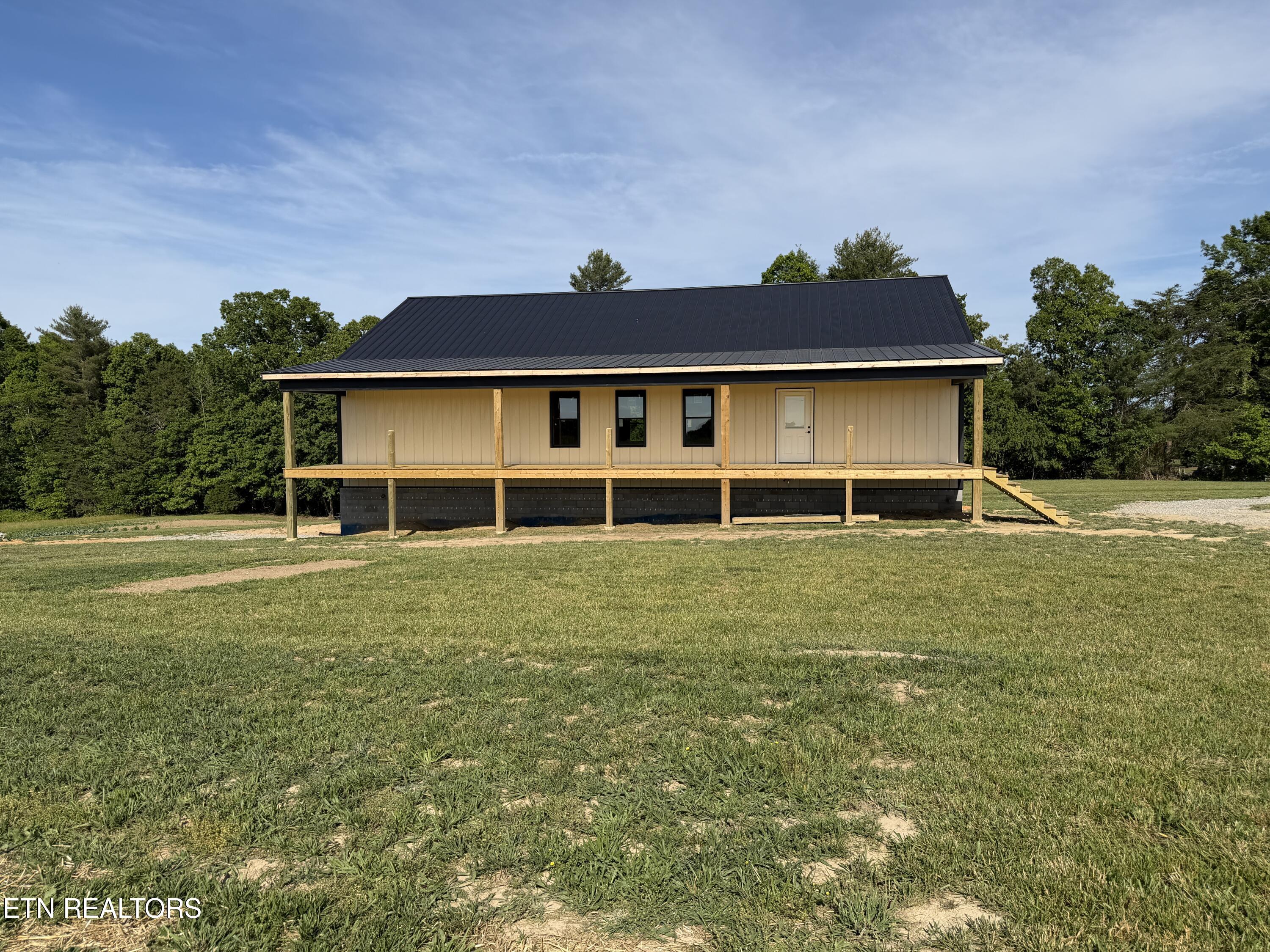 110 Don Conatser Road Allardt TN 38504