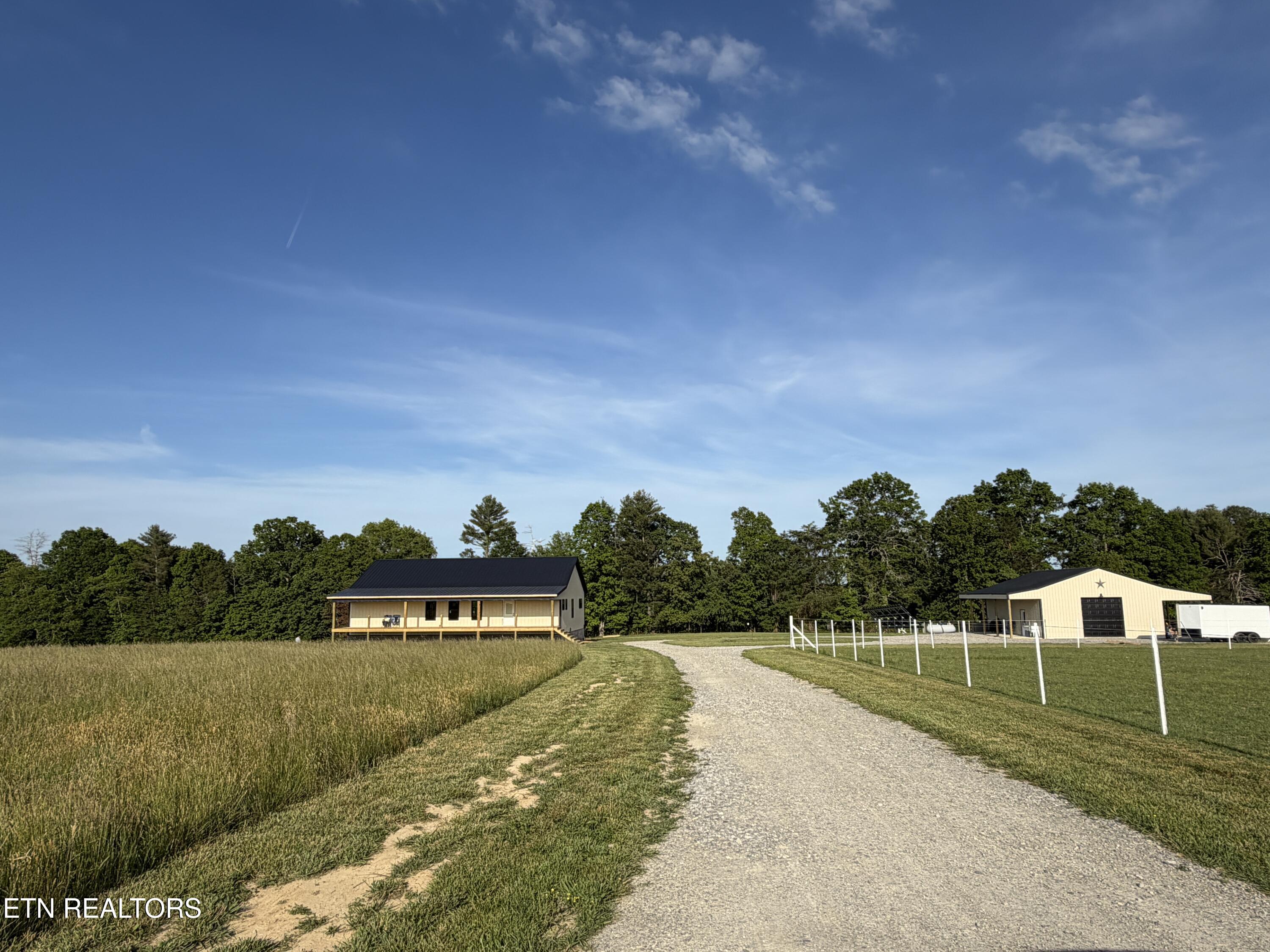 110 Don Conatser Road Allardt TN 38504