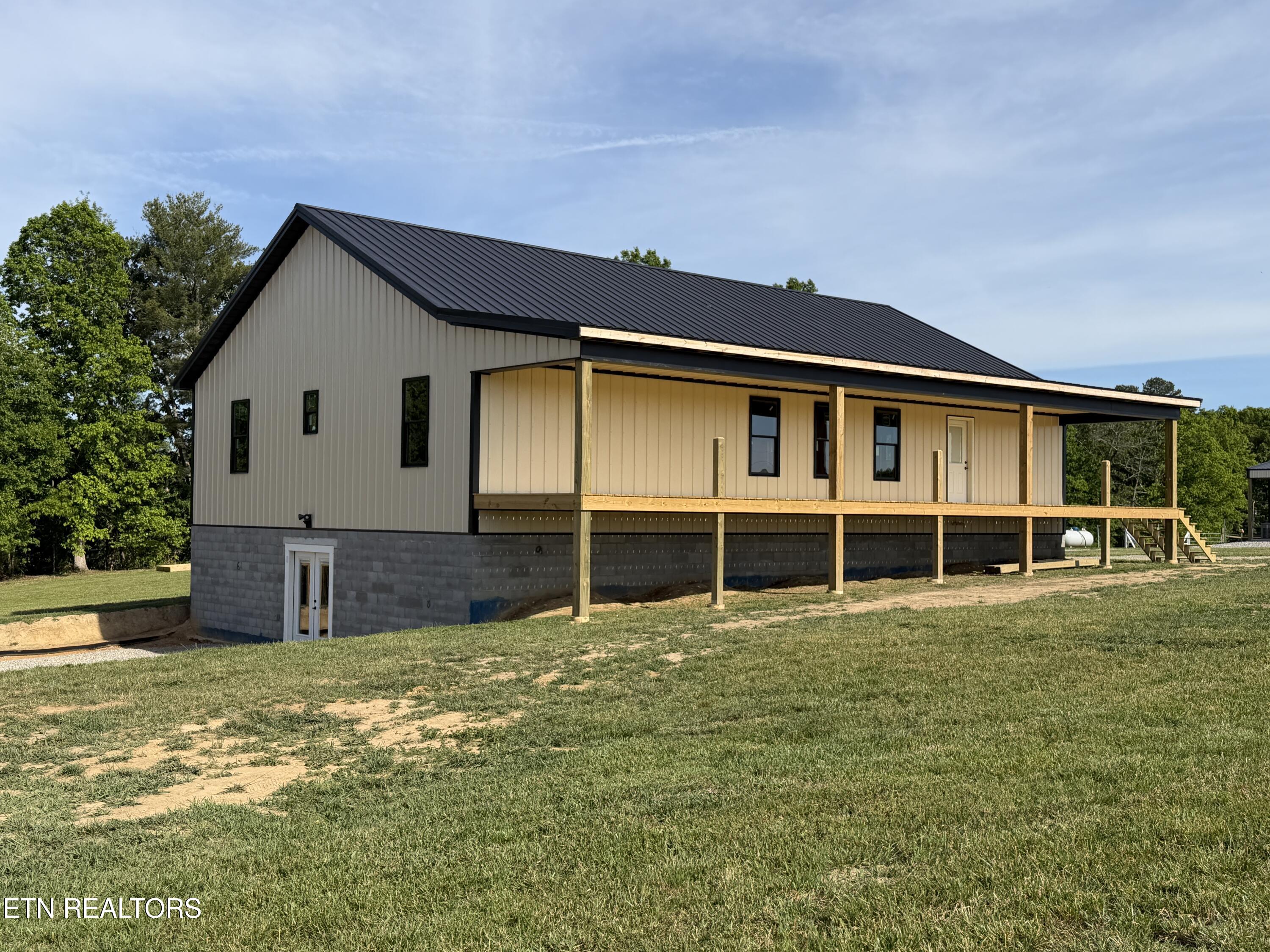110 Don Conatser Road Allardt TN 38504