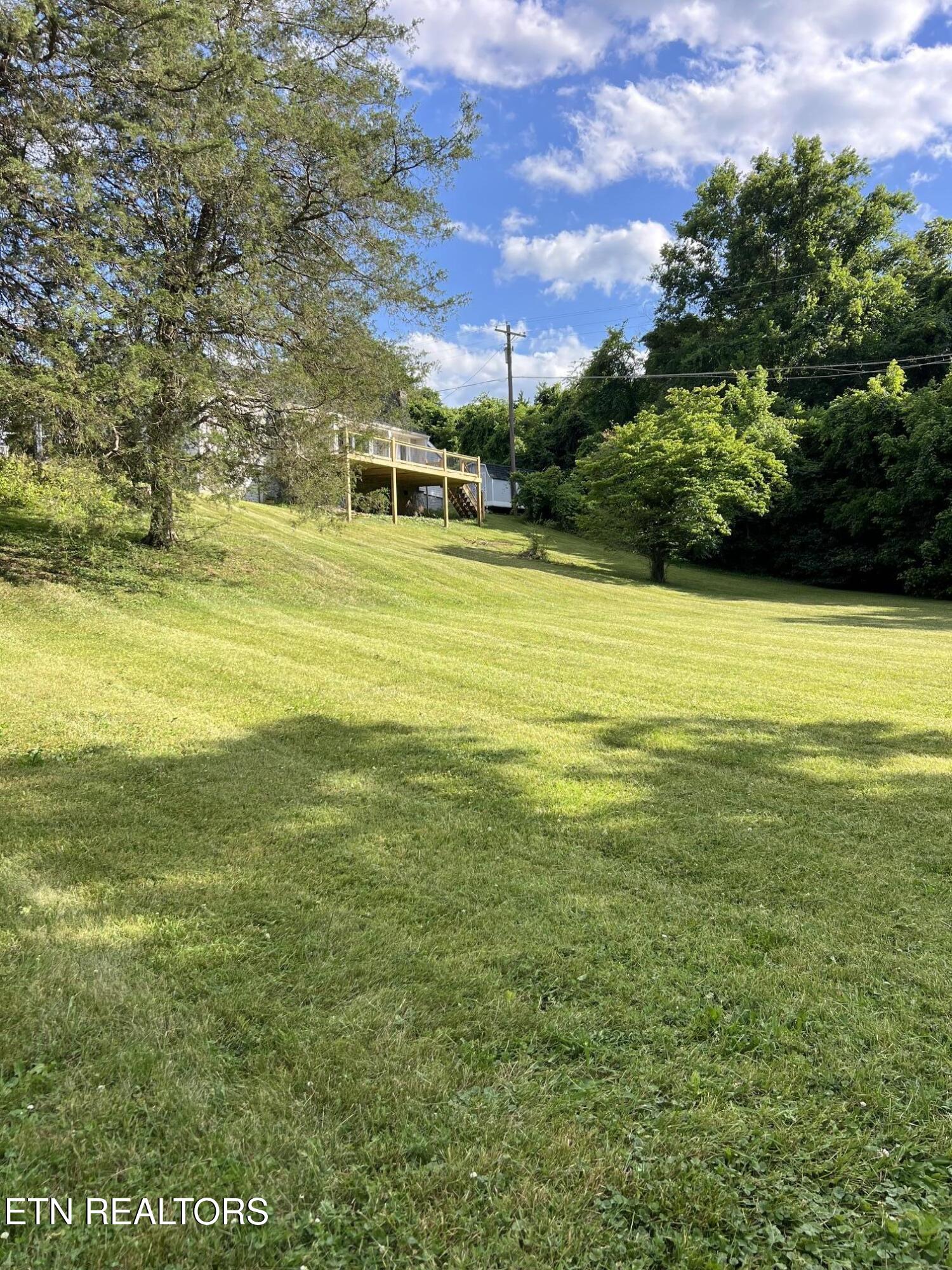 311 Jane Way Lane Jacksboro TN 37757