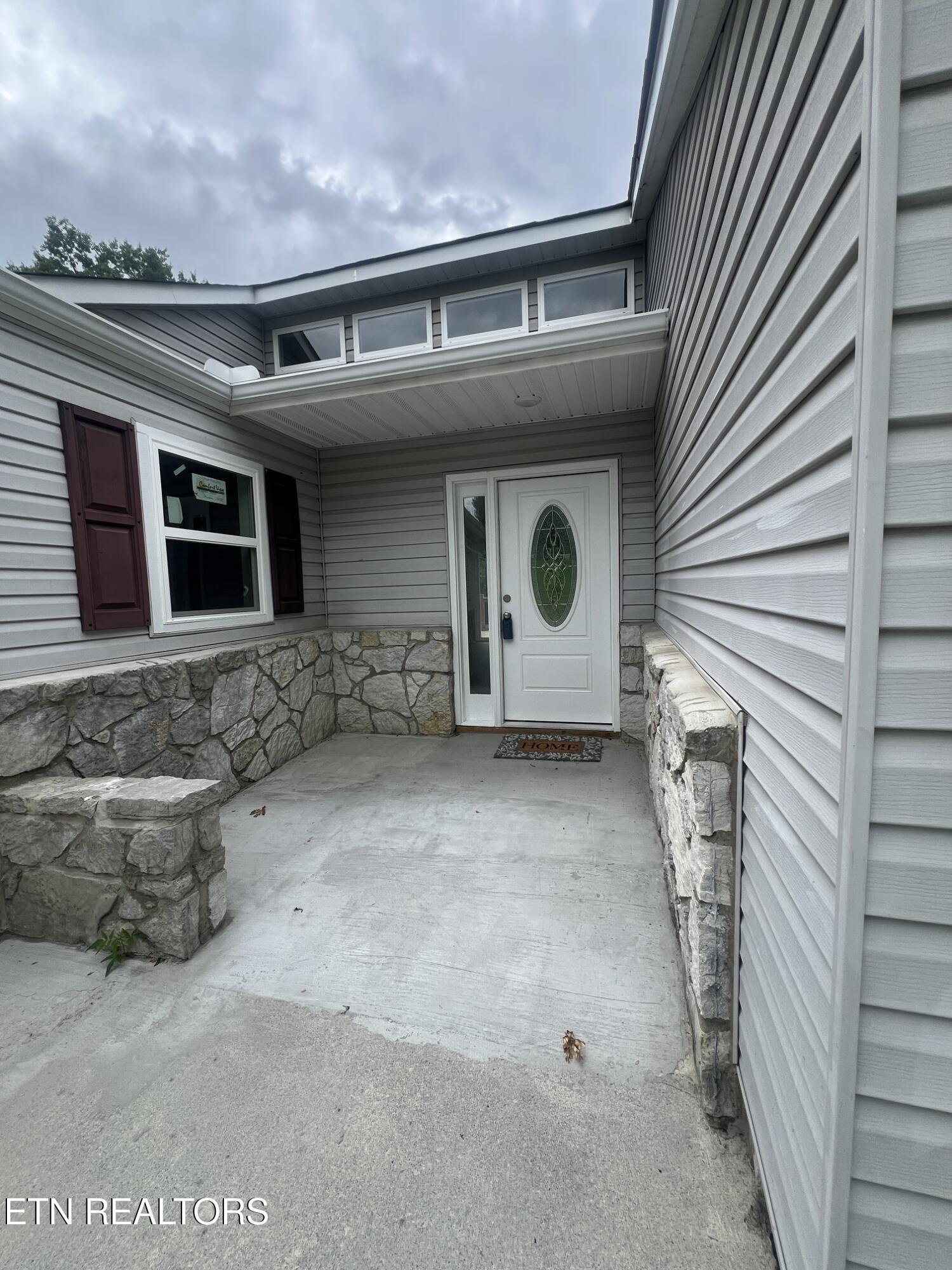311 Jane Way Lane Jacksboro TN 37757