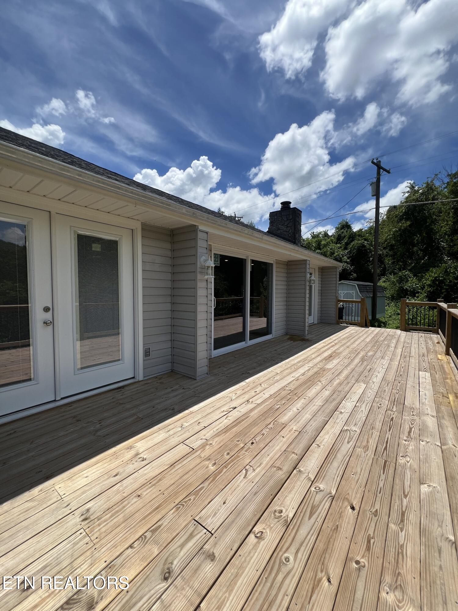 311 Jane Way Lane Jacksboro TN 37757